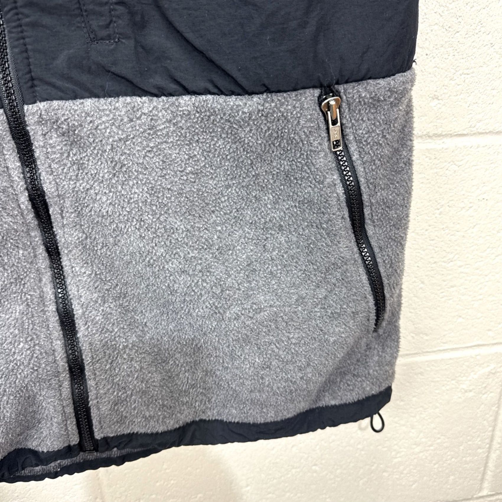 The North Face VINTAGE The North Face Womens Denali Vest Full Zip Fleece Black Gray Large USA Size L / US 10 / IT 46 - 7 Thumbnail
