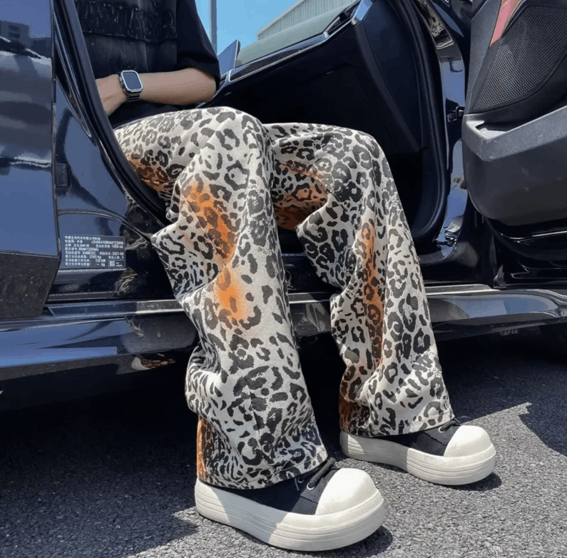 Japanese Brand Leopard Baggy Jeans Size US 36 / EU 52 - 1 Thumbnail