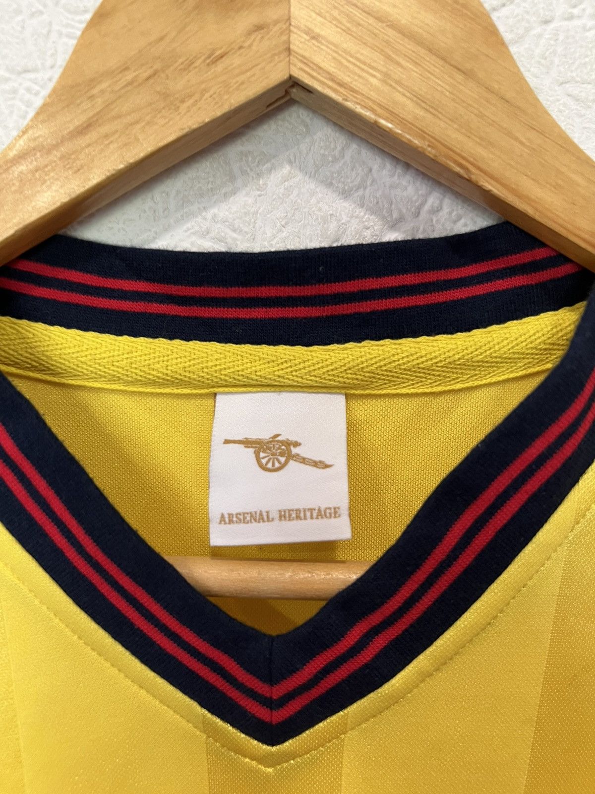 Vintage Vintage 1985 Arsenal Soccer Jersey Shirt Football Mens Size US M / EU 48-50 / 2 - 3 Thumbnail
