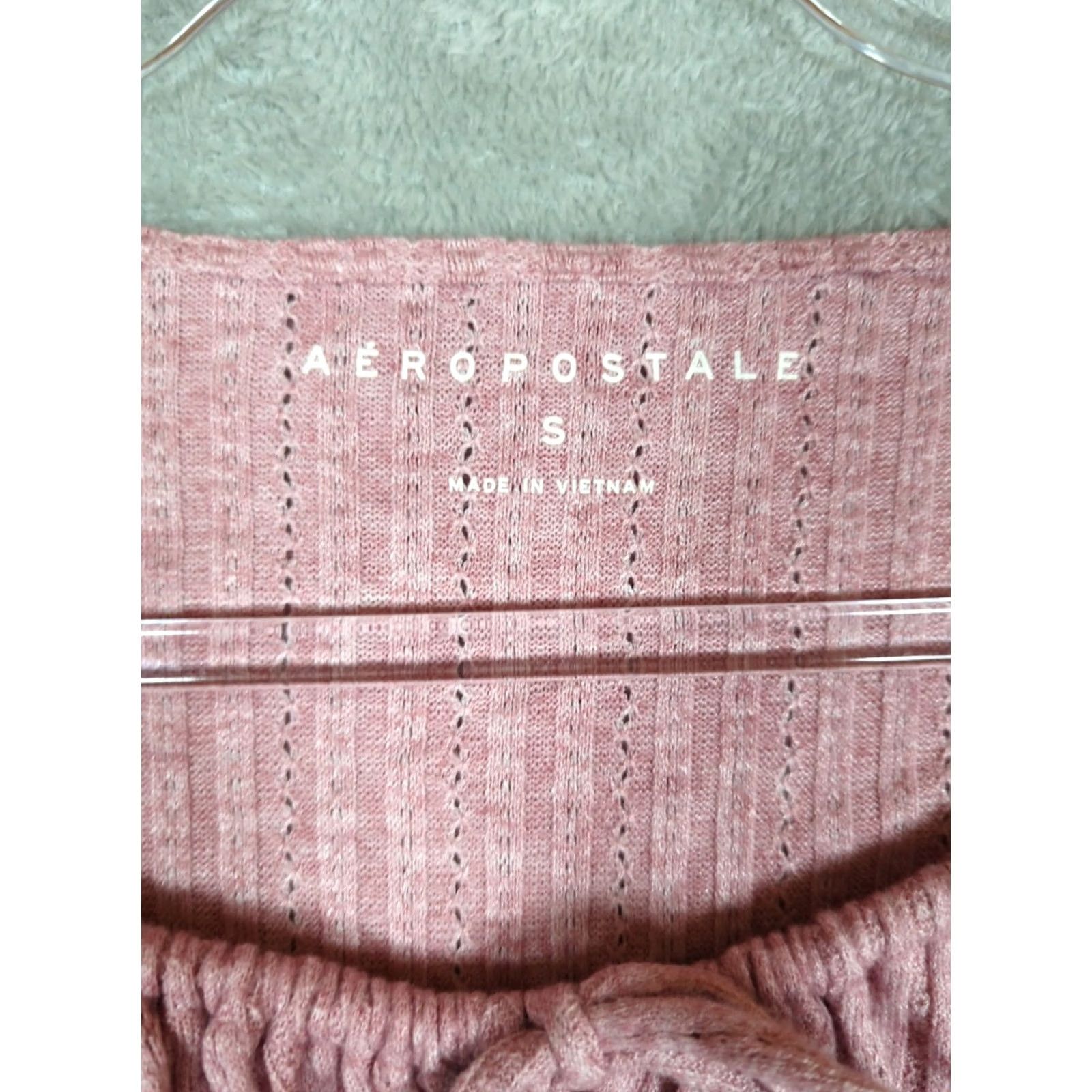 Aeropostale Aeropostale Womens S Pink Rayon blend Long Sleeve cropped Milkmaid Knit Top Size S / US 4 / IT 40 - 3 Thumbnail