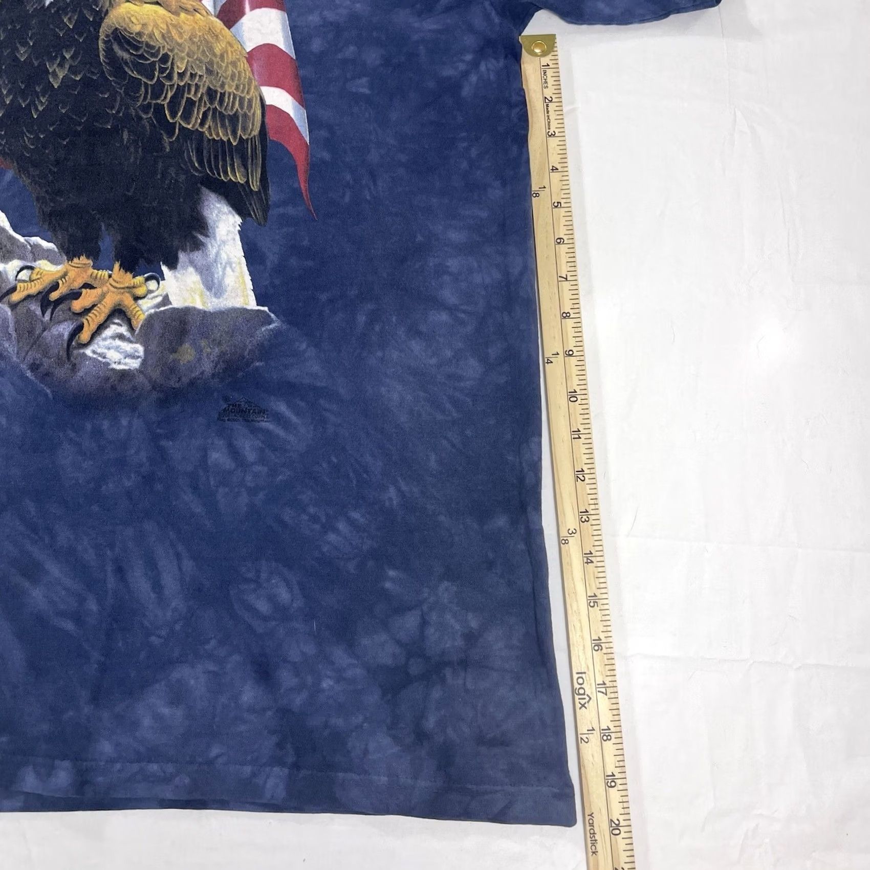The Mountain VINTAGE The Mountain 3XL T-Shirt Tie Dye Eagle Flag AOP 2001 Robert Copple Y2K Mens Shirt Blue 3XL Eagle Flag Vintage Autograph? Size US XXL / EU 58 / 5 - 6 Thumbnail