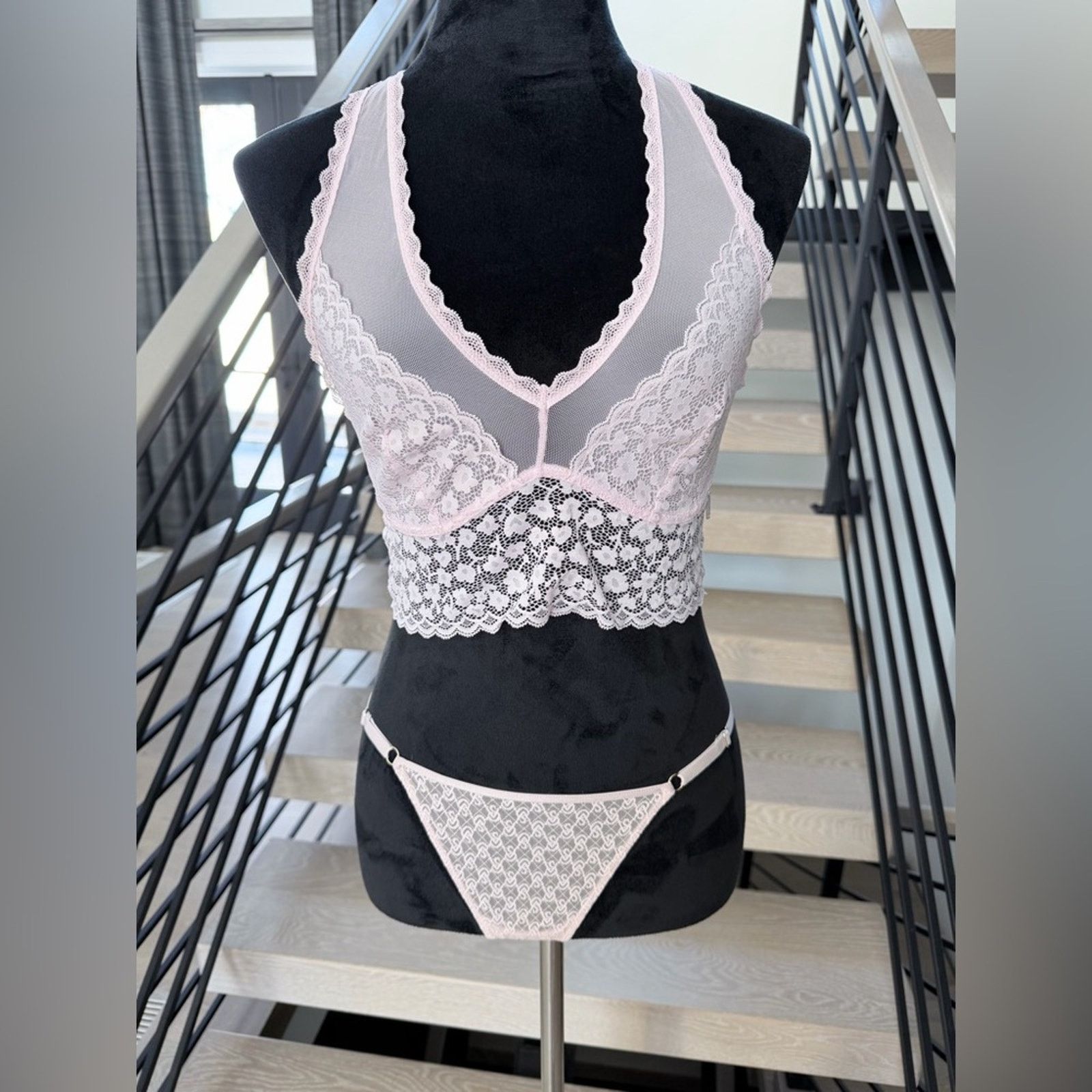 Other Light Pink Lace Bralette & Thong Set Bra size M Panties S Size ONE SIZE - 1 Thumbnail