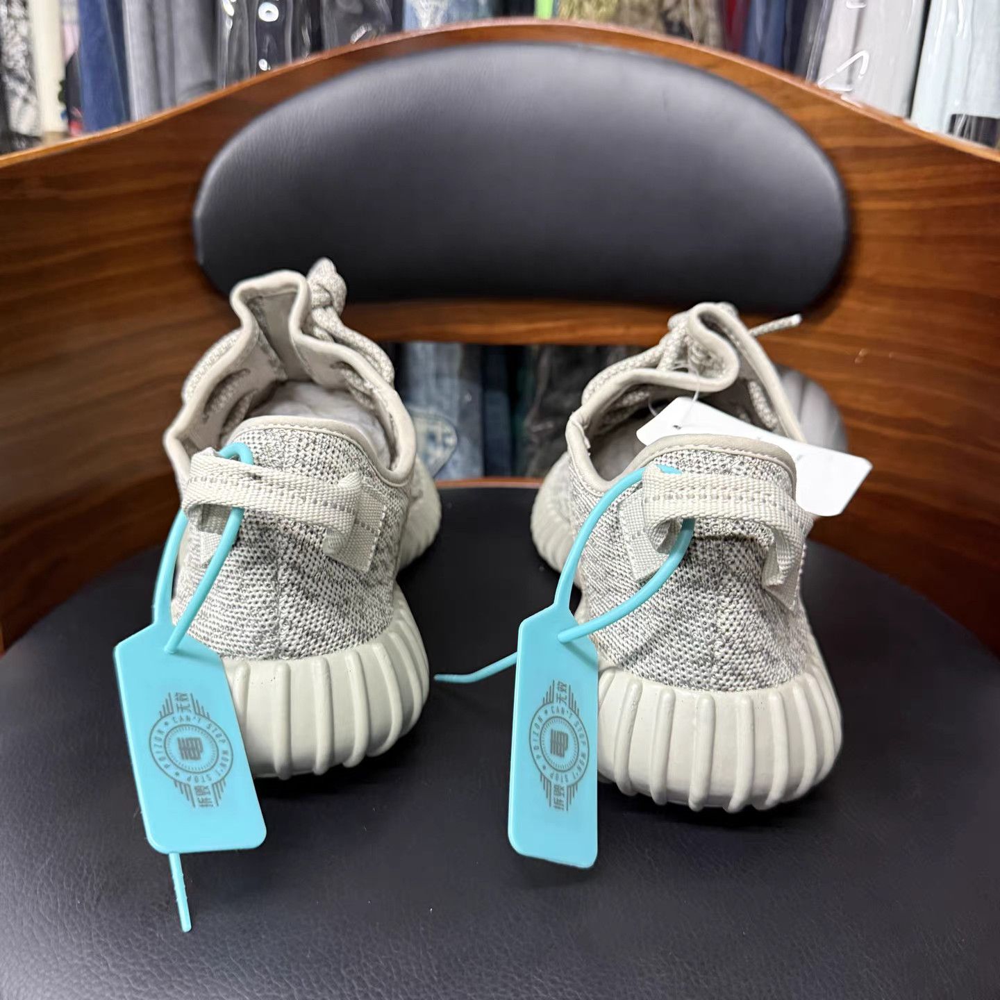 Adidas adidas Yeezy 350 Casual Shoes K15 Size US 8 / EU 41 - 3 Thumbnail