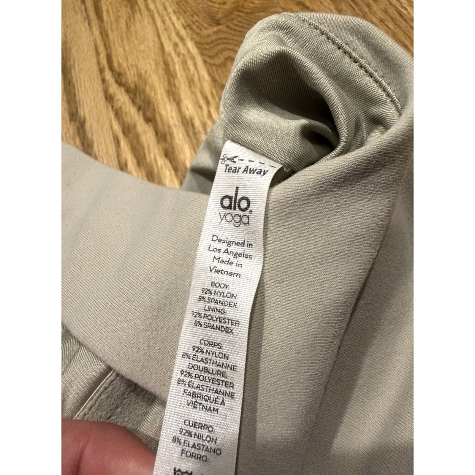 Alo ALO Yoga Cropped Tank Top Women’s Size Small Beige Tan Stretch Tank Sleeveless Pullover Gym Yoga Activewear Athletic Size S / US 4 / IT 40 - 5 Thumbnail