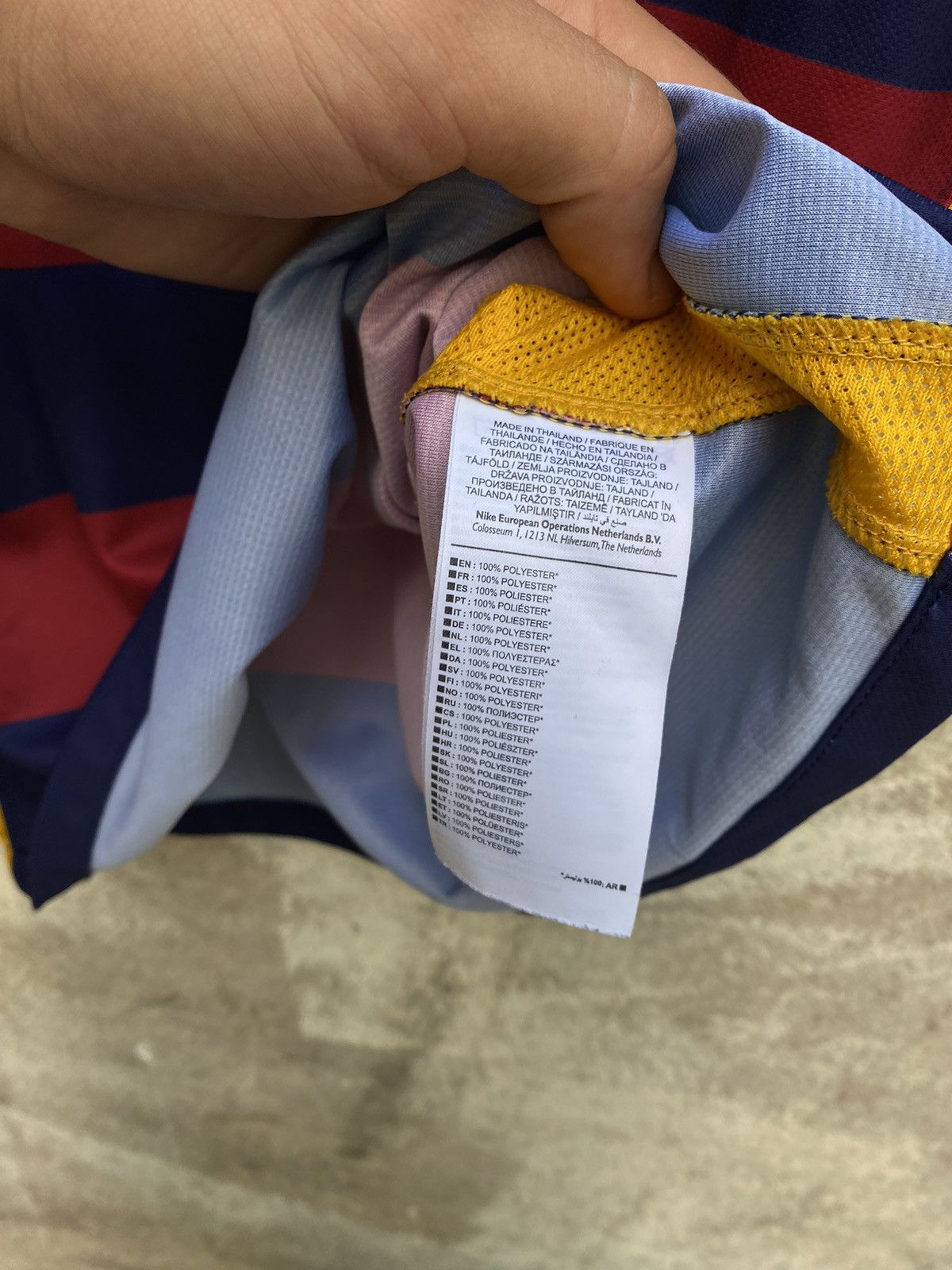 Nike Nike Barcelona Soccer Jersey Size US S / EU 44-46 / 1 - 6 Thumbnail