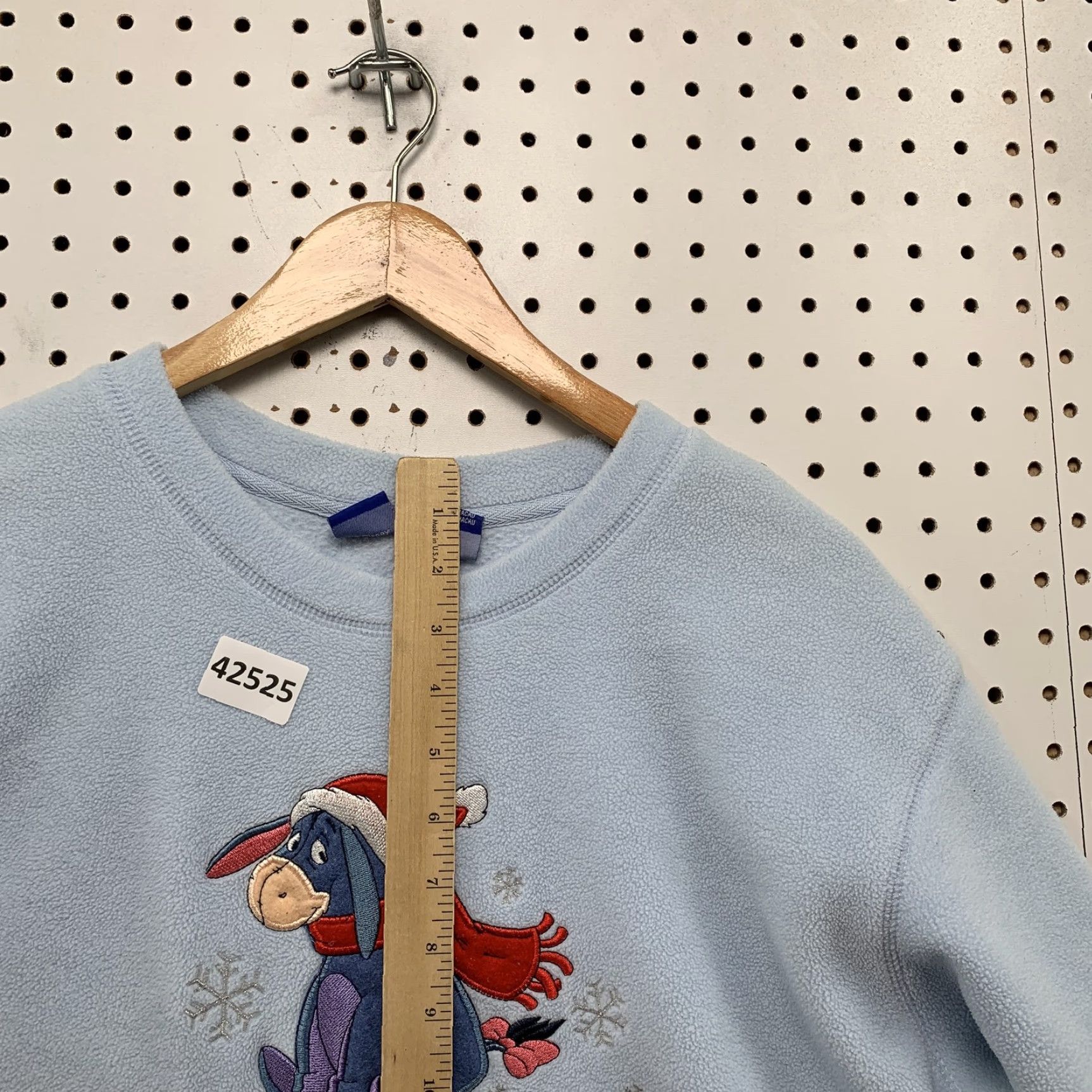 Disney VINTAGE Disney Sweatshirt Womens XL Blue Be Jolly Eeyore Pullover Fleece Embroidered Graphic Print Womens Size XL / US 12-14 / IT 48-50 - 5 Thumbnail