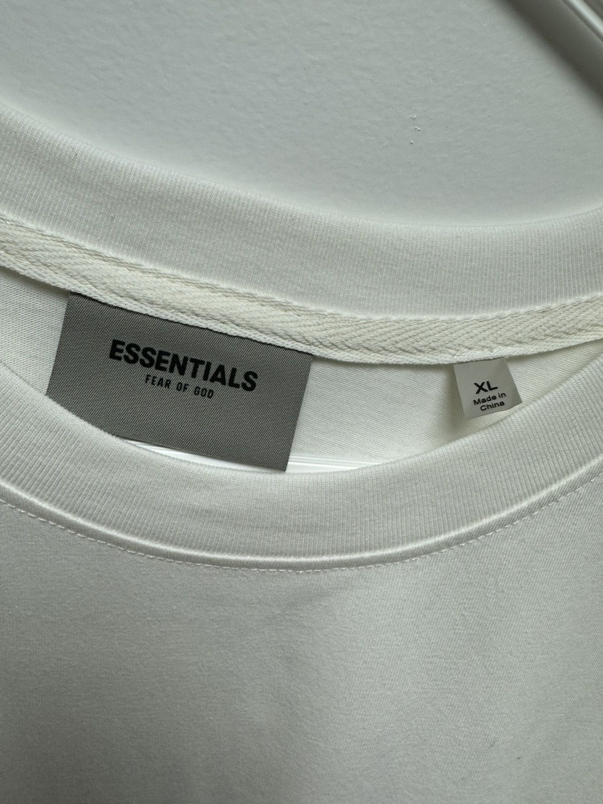 Essentials Essentials Boxy logo T-Shirt white Size US XL / EU 56 / 4 - 3 Thumbnail
