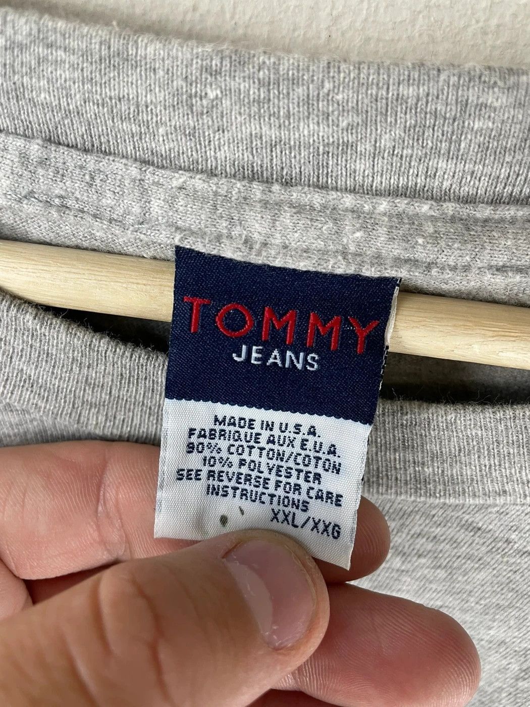 Tommy Hilfiger × Vintage Vintage Tommy Hilfiger Longsleeve Size US XXL / EU 58 / 5 - 1 Thumbnail