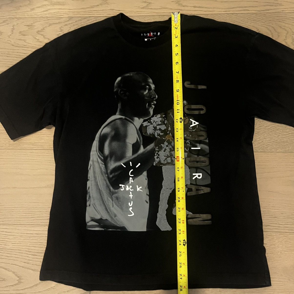 Travis Scott Travis Scott Jordan Rare T Shirt Size S Oversized Size US XS / EU 42 / 0 - 4 Thumbnail