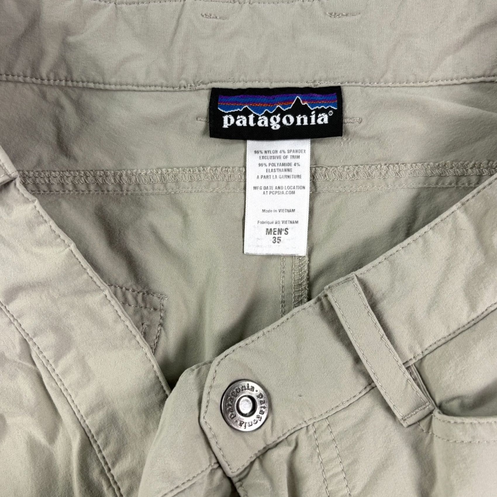 Patagonia Patagonia Shorts Mens 35 Beige Rock Craft Cargo Outdoor Hiking Trail Stretch Shorts Mens Beige Rock Craft Cargo Outdoor Hiking Trail Stretch Size US 35 - 4 Thumbnail
