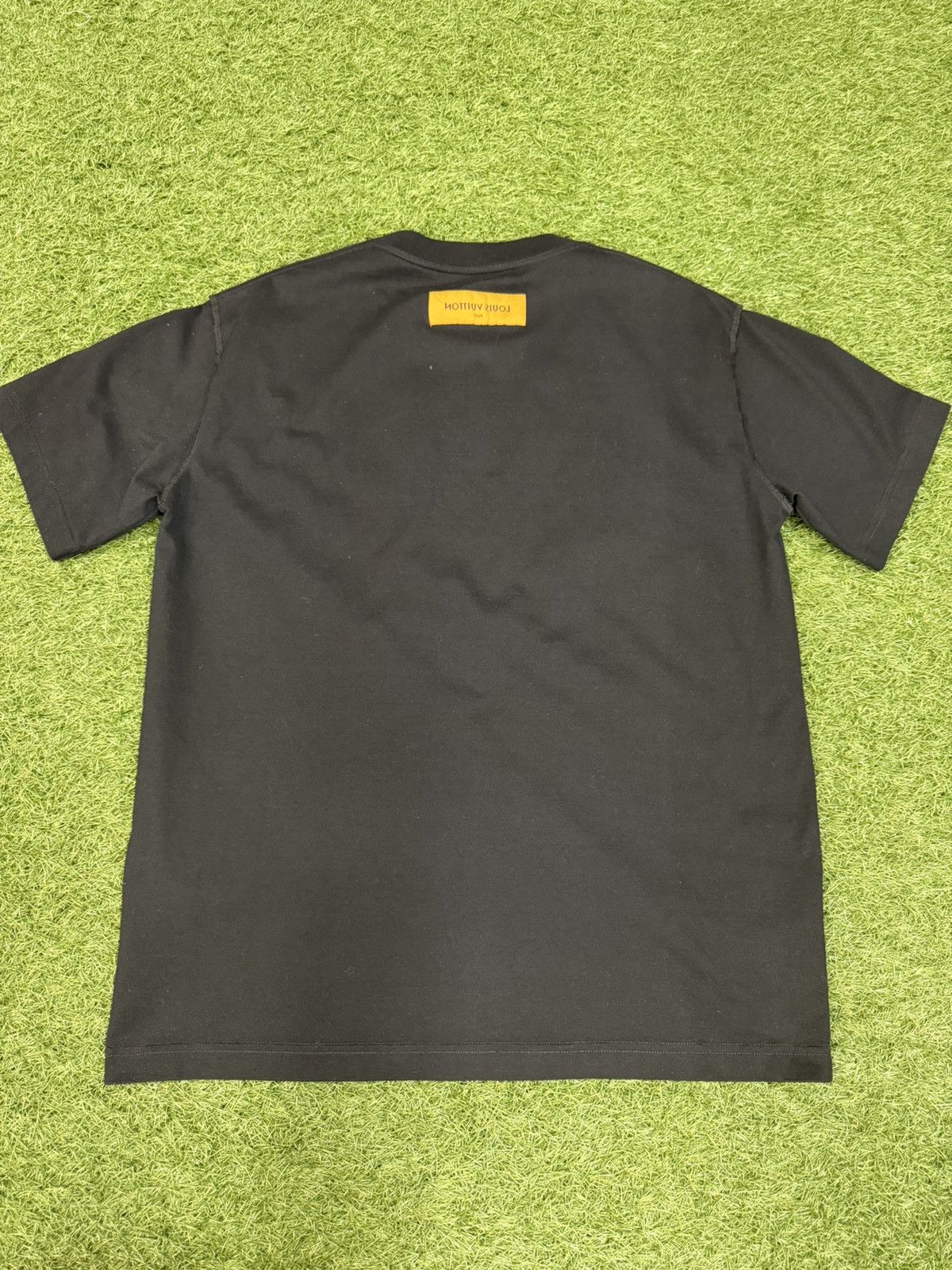 Louis Vuitton Louis Vuitton Logo T-Shirt Size US L / EU 52-54 / 3 - 2 Thumbnail