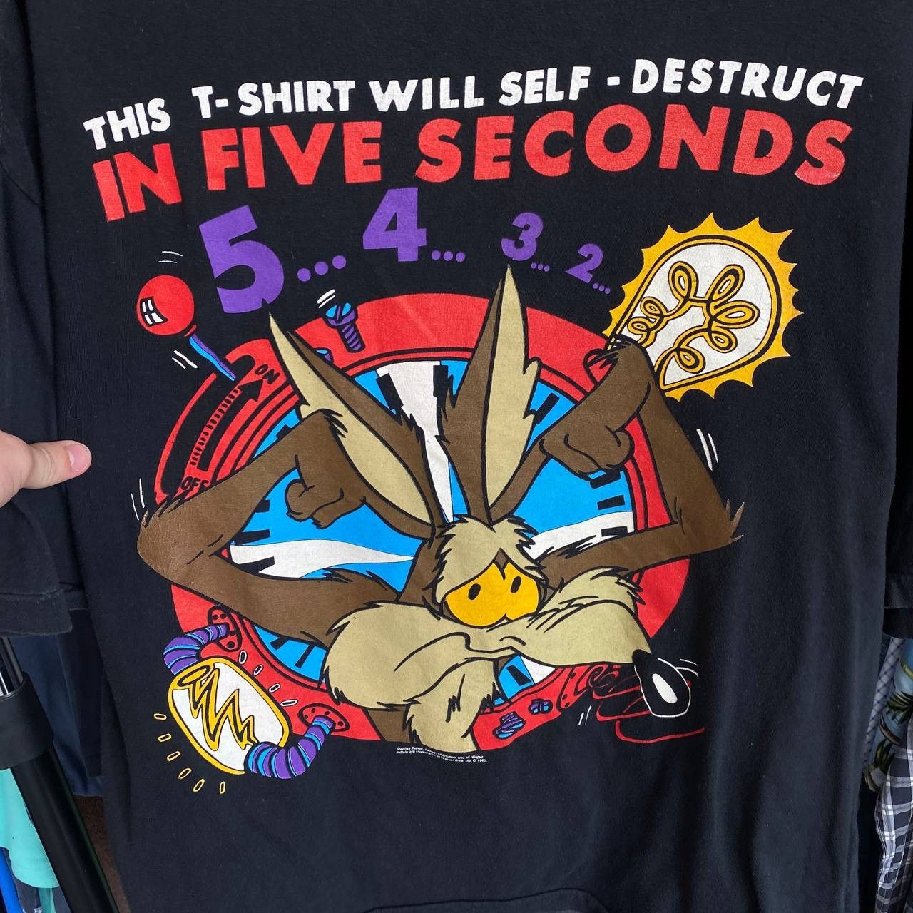 Warner Bros Vintage Warner Bros Looney Tunes 1992 Graphic USA tee Size US XL / EU 56 / 4 - 2 Thumbnail