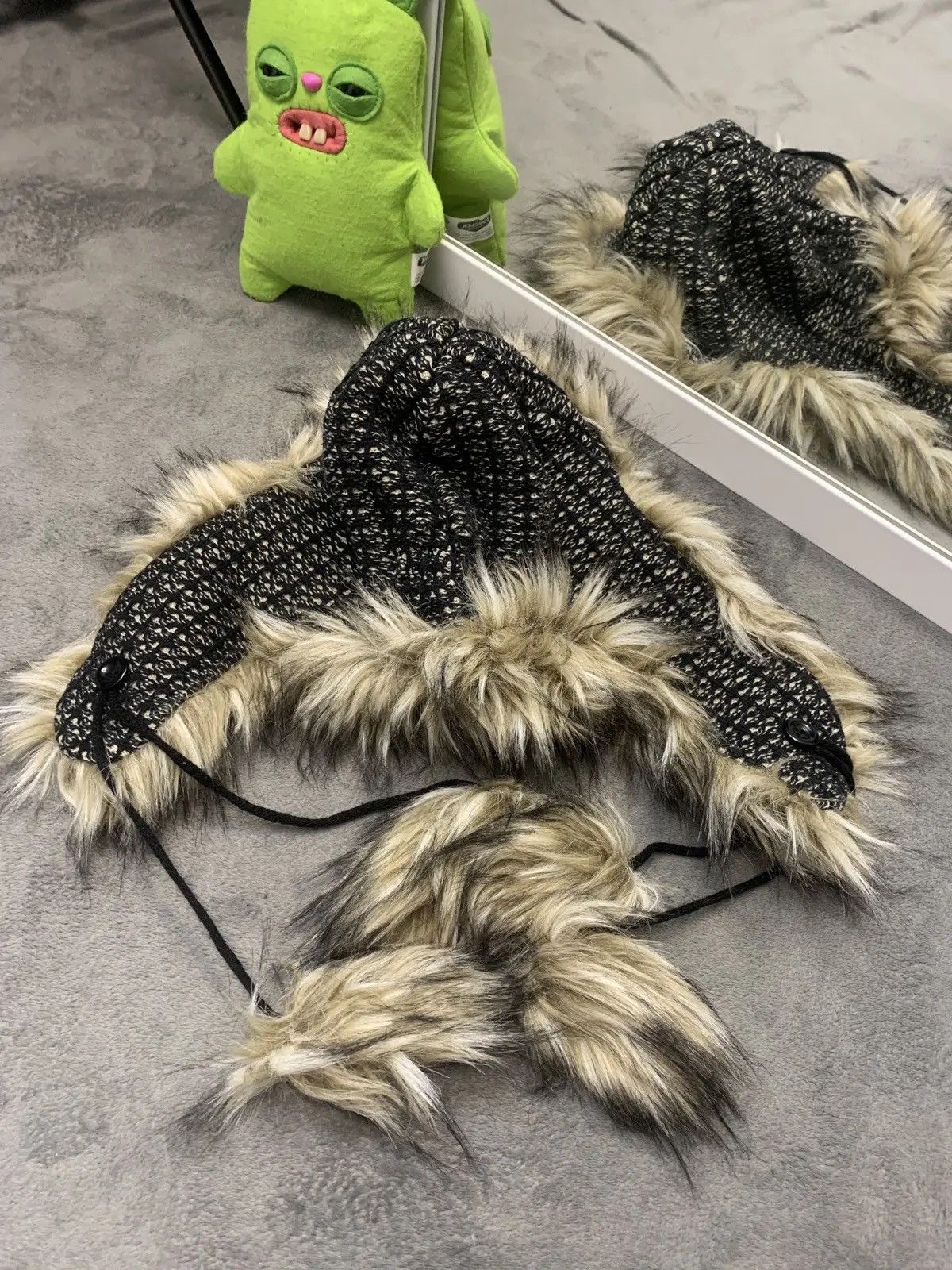 If Six Was Nine × Junya Watanabe × Le Grande Bleu (L.G.B.) Vintage Y2K Fuzzy Fur Ushanka Opium Japanese L.G.B Hat Size ONE SIZE - 4 Thumbnail