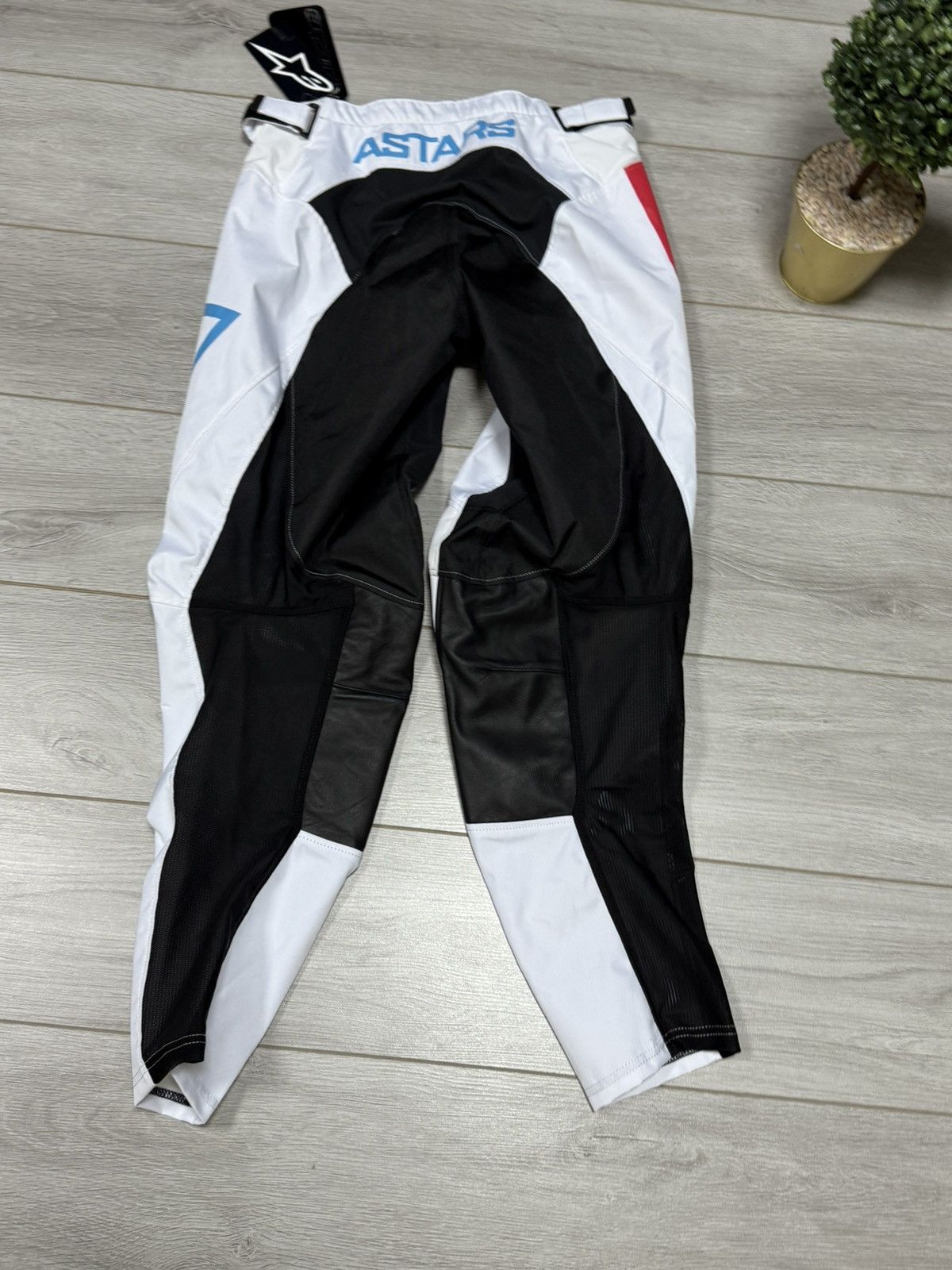 Alpinestars Alpinestars motocross new bike pants Size US 34 / EU 50 - 10 Thumbnail