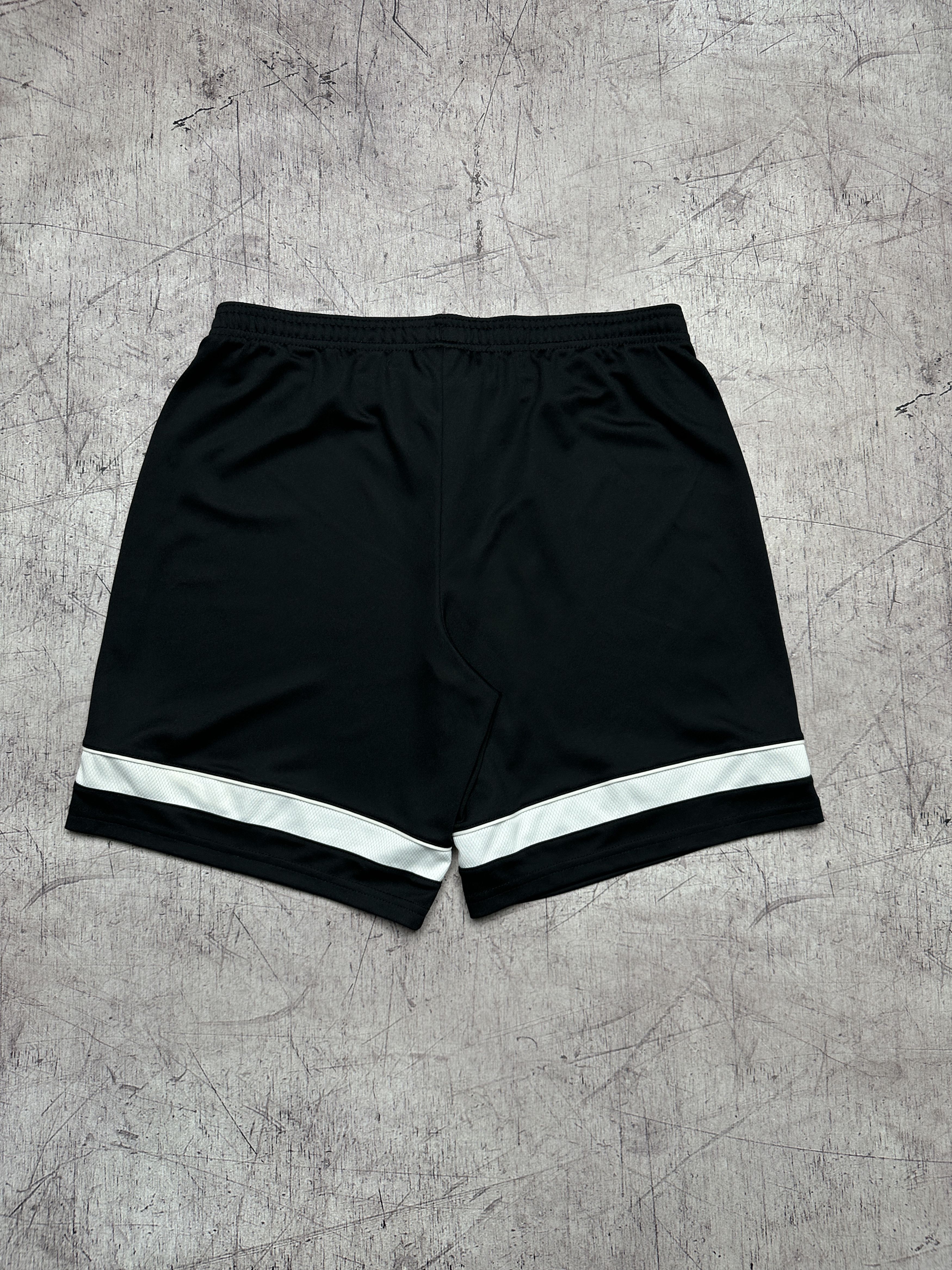 Nike Nike Dri Fit Vintage Mens Shorts Size US 32 / EU 48 - 8 Thumbnail
