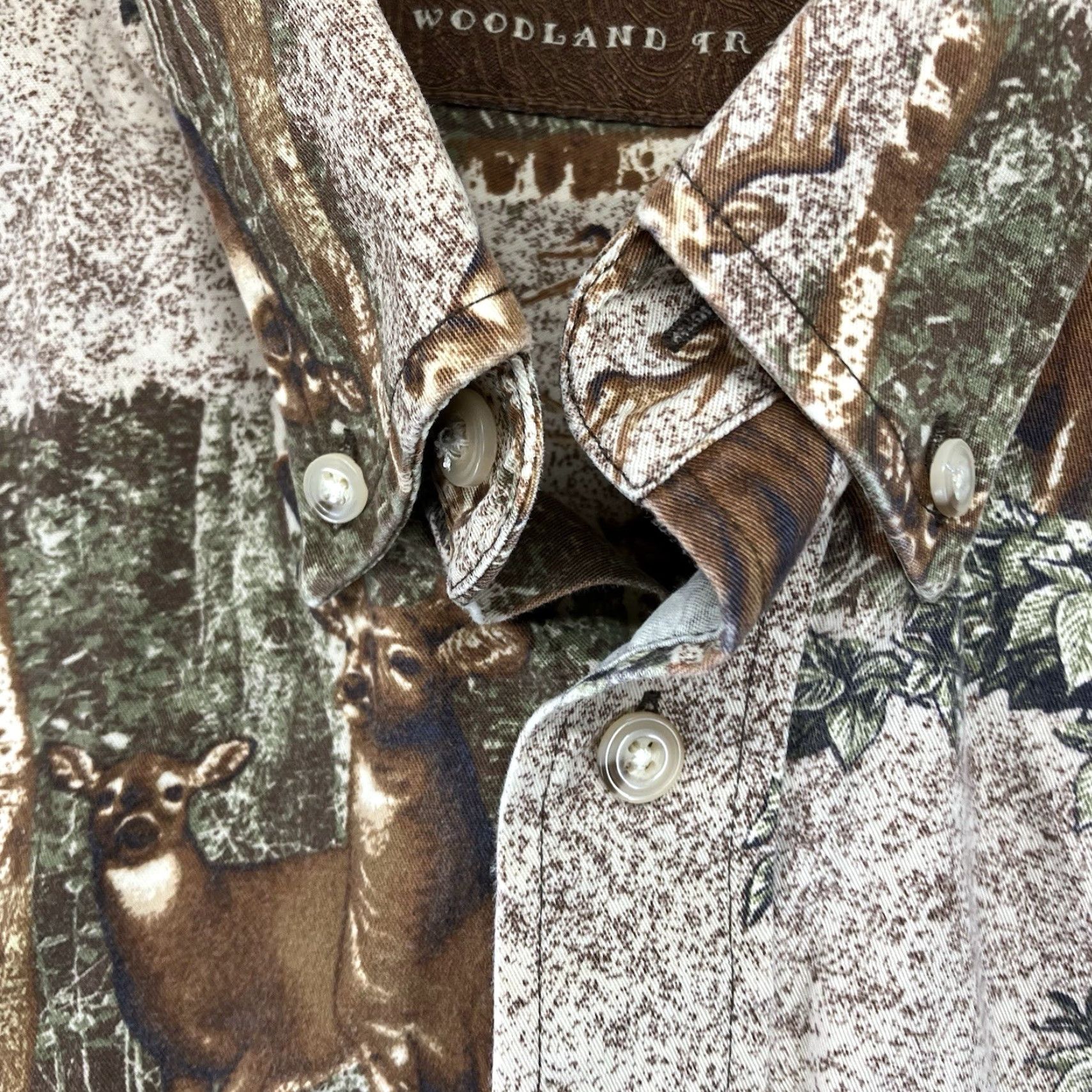 Vintage VINTAGE Woodland Trail Cotton Knit Button-Up Shirt Men Long Sleeve Dear Print Nature Buck Whitetail 90s Casual Size US M / EU 48-50 / 2 - 5 Thumbnail