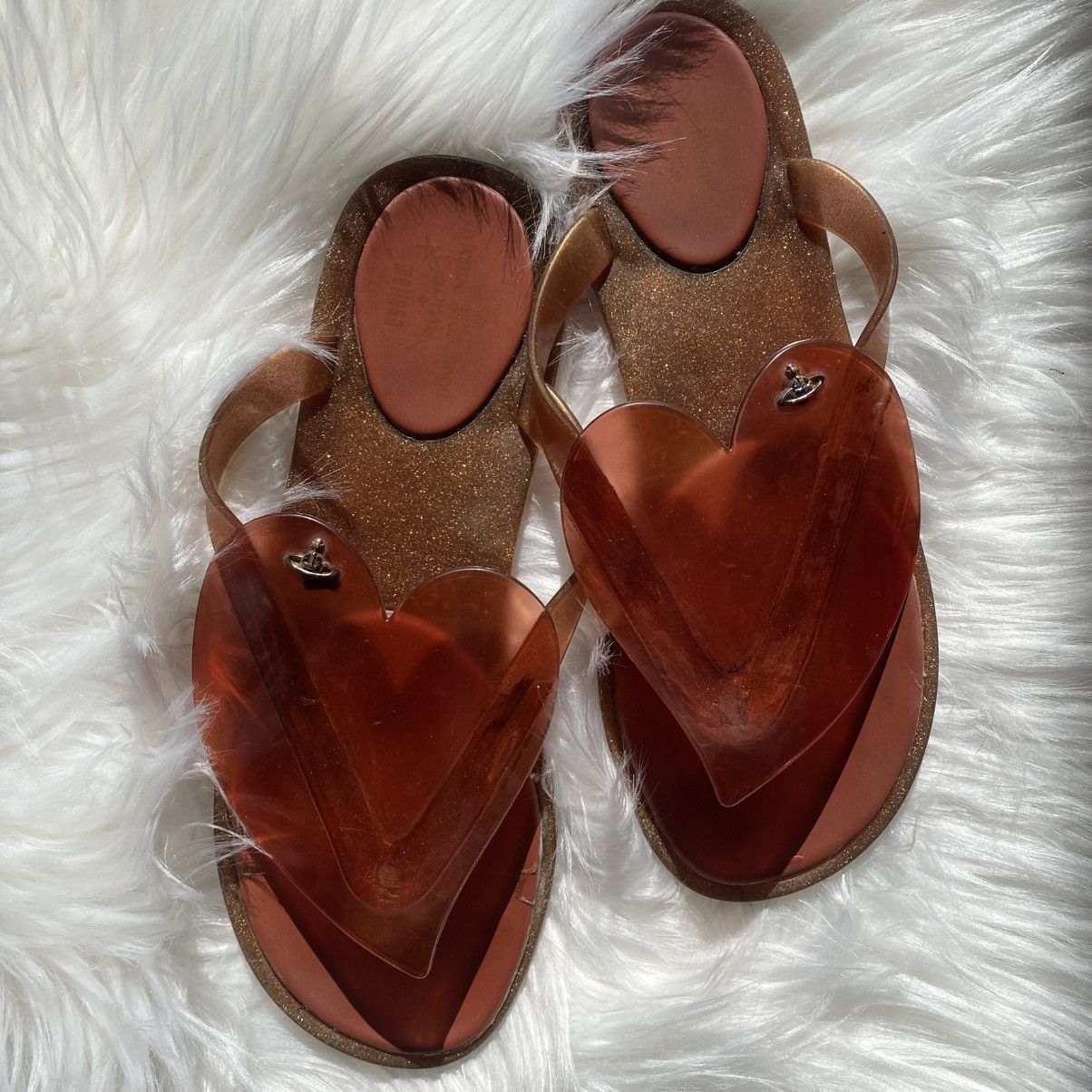 Vivienne Westwood Vivienne Westwood shimmery summer heart shaped sandals Size US 7 / IT 37 - 2 Thumbnail