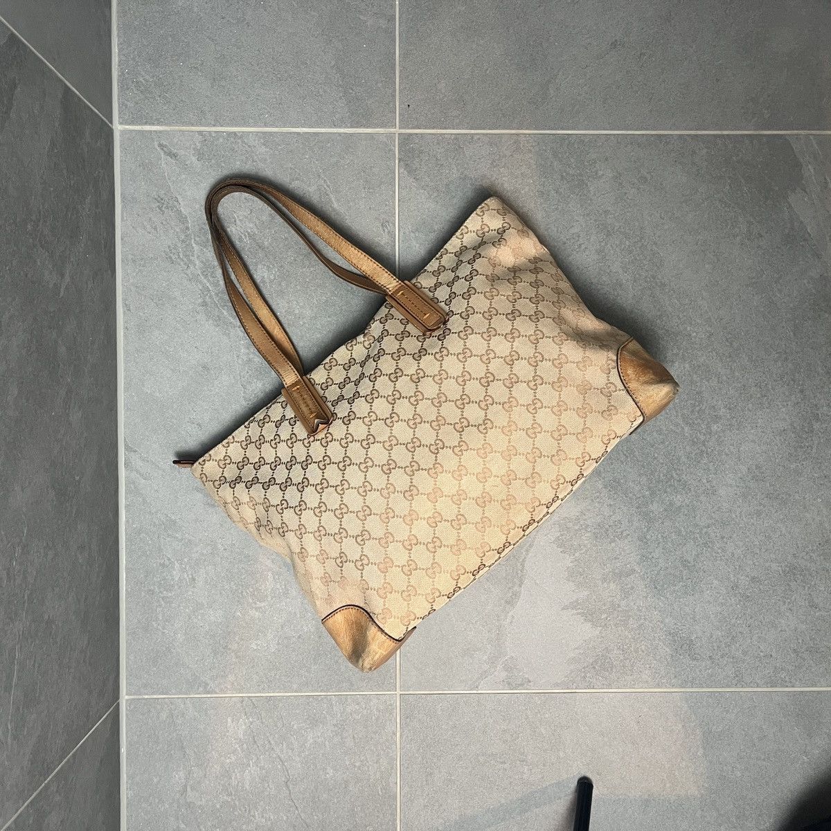 Gucci Vintage Gucci Bag Size ONE SIZE - 2 Thumbnail