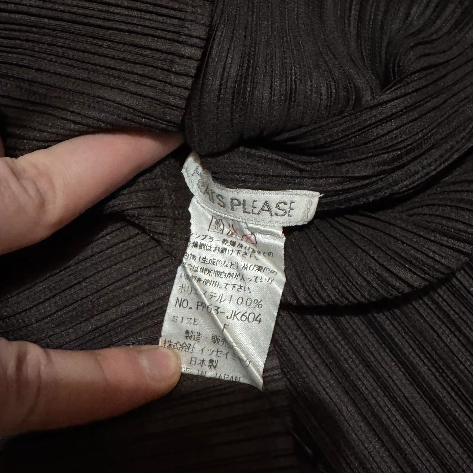 Pleats Please Issey Miyake Vintage Issey Miyake Pleats Please long sleeve Size US S / EU 44-46 / 1 - 3 Thumbnail