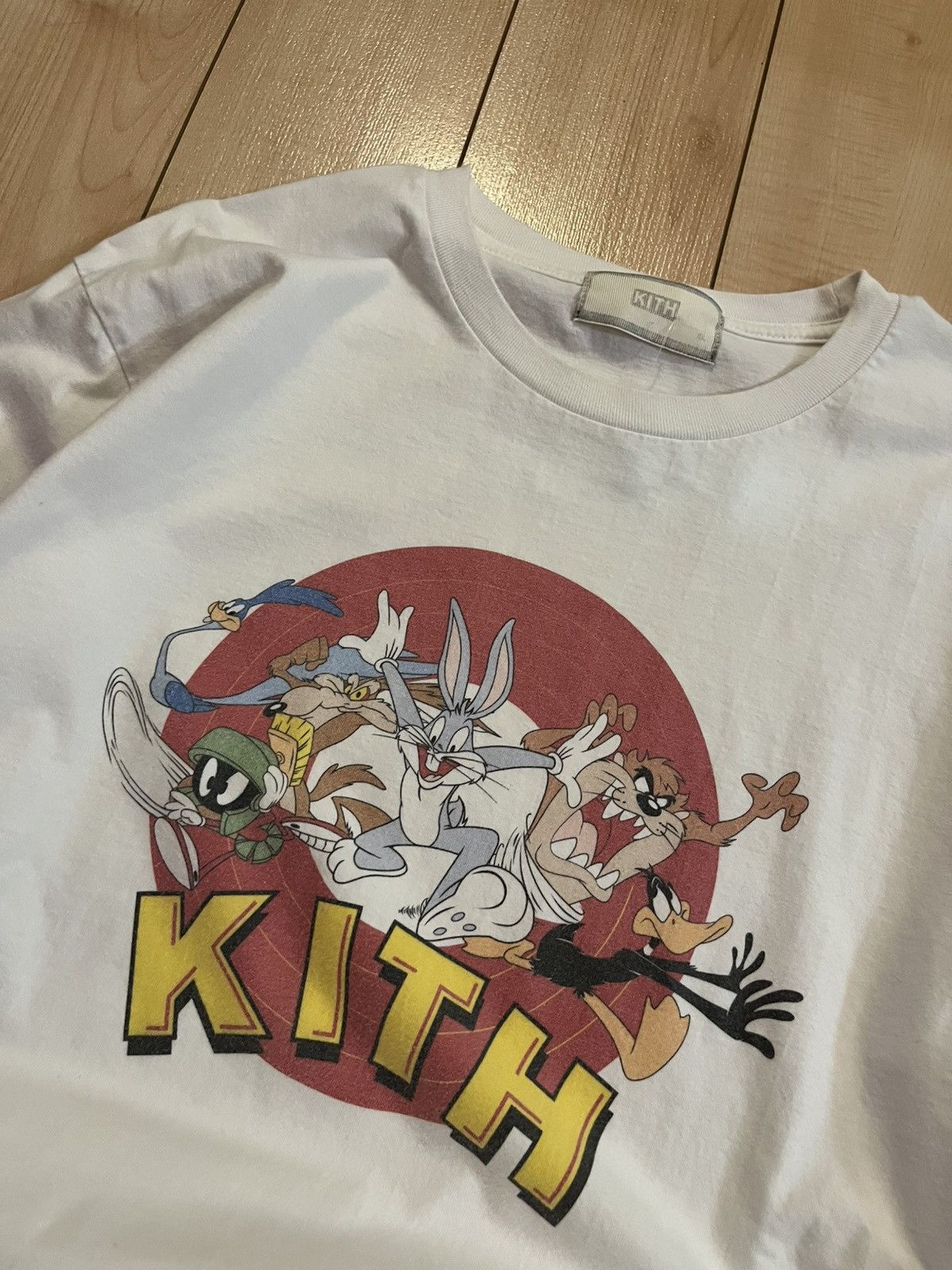 Kith Kith x Looney tunes Size US XL / EU 56 / 4 - 2 Thumbnail