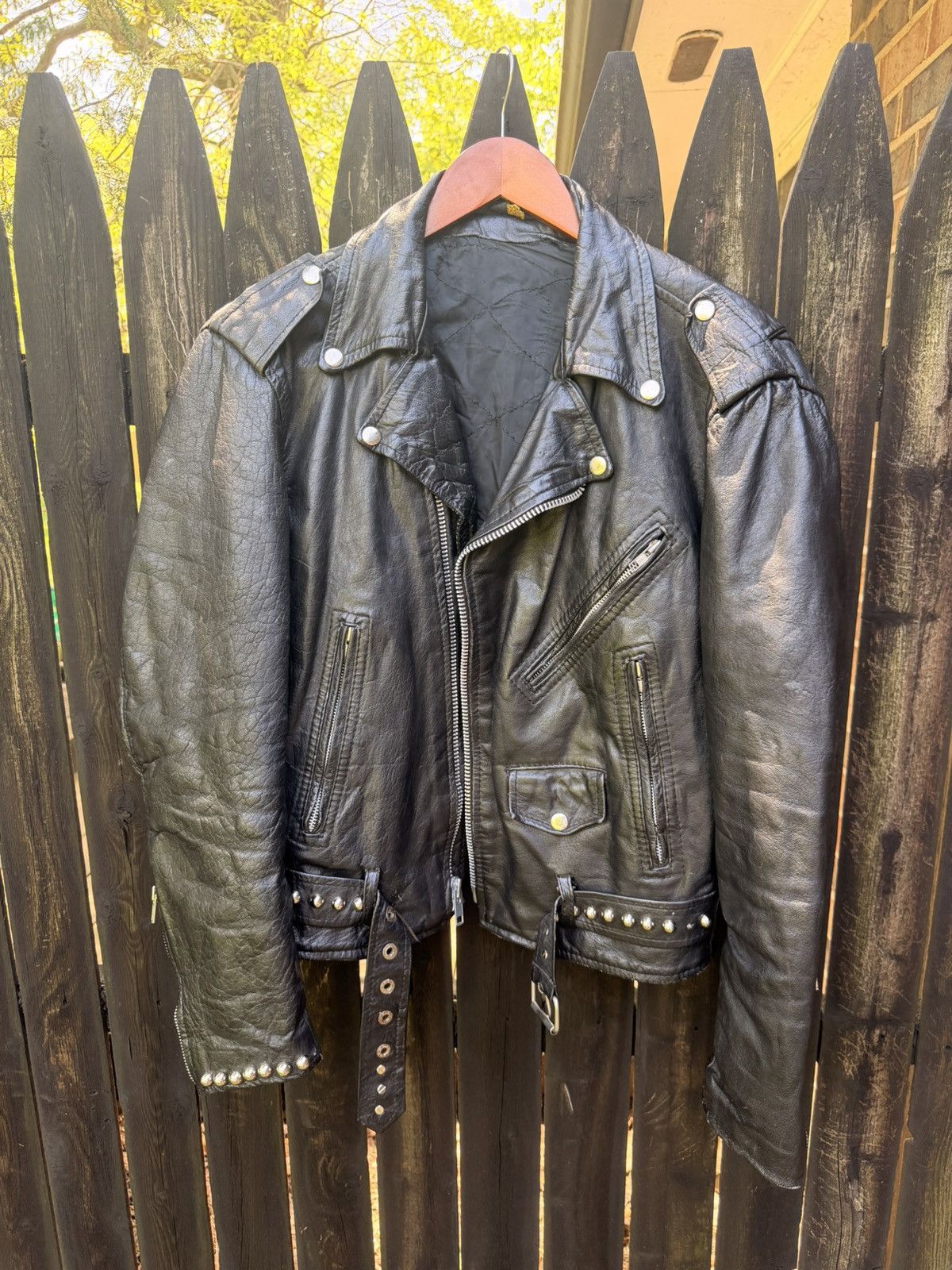 Band Tees VTG Leather Jacket With Belt & Zippers Size Medium Size US M / EU 48-50 / 2 - 1 Thumbnail