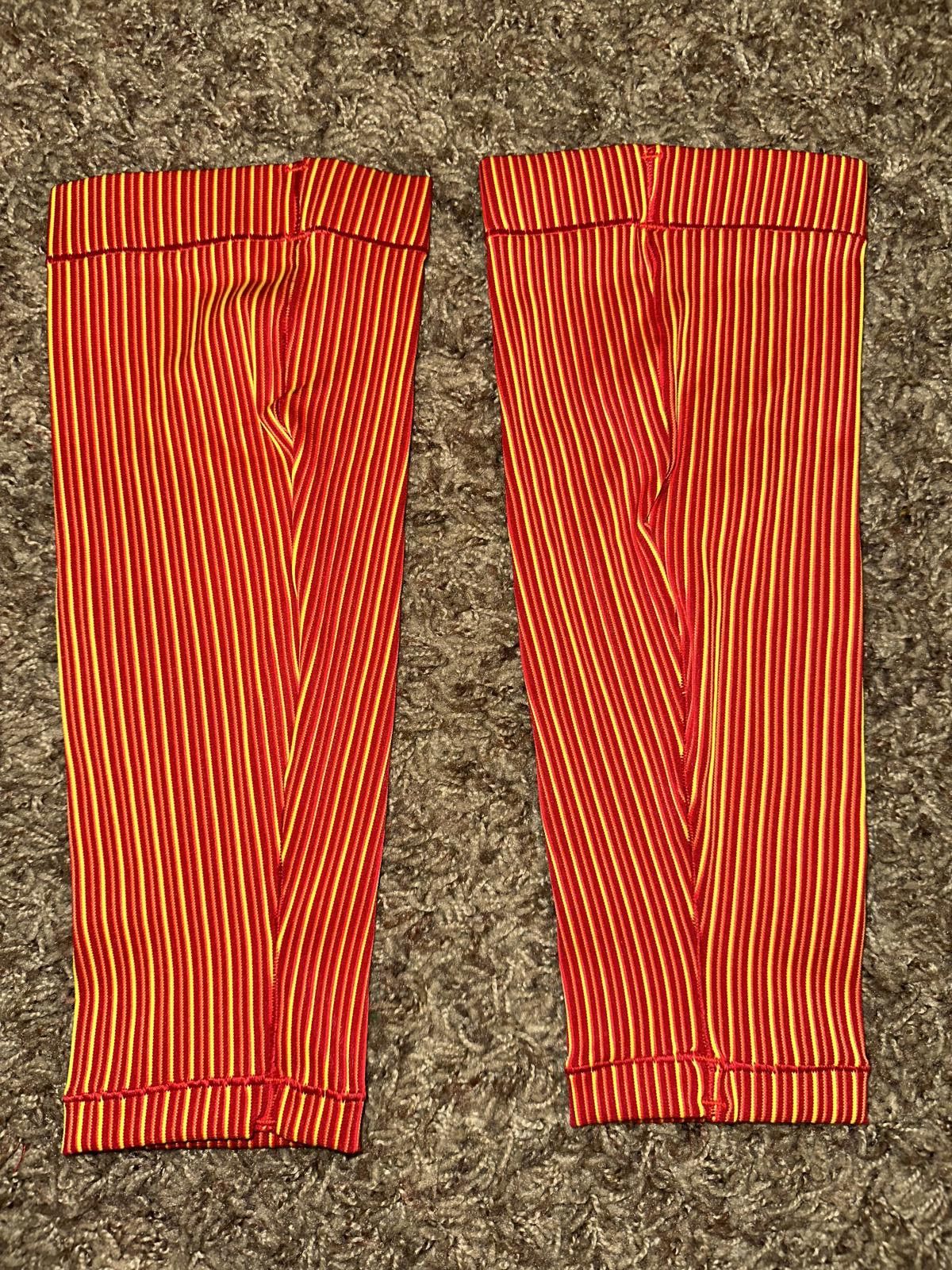 Nike Nike Pro Elite AO8492 Blue Red Striped Calf Warmer Running Sleeve Size ONE SIZE - 1 Thumbnail