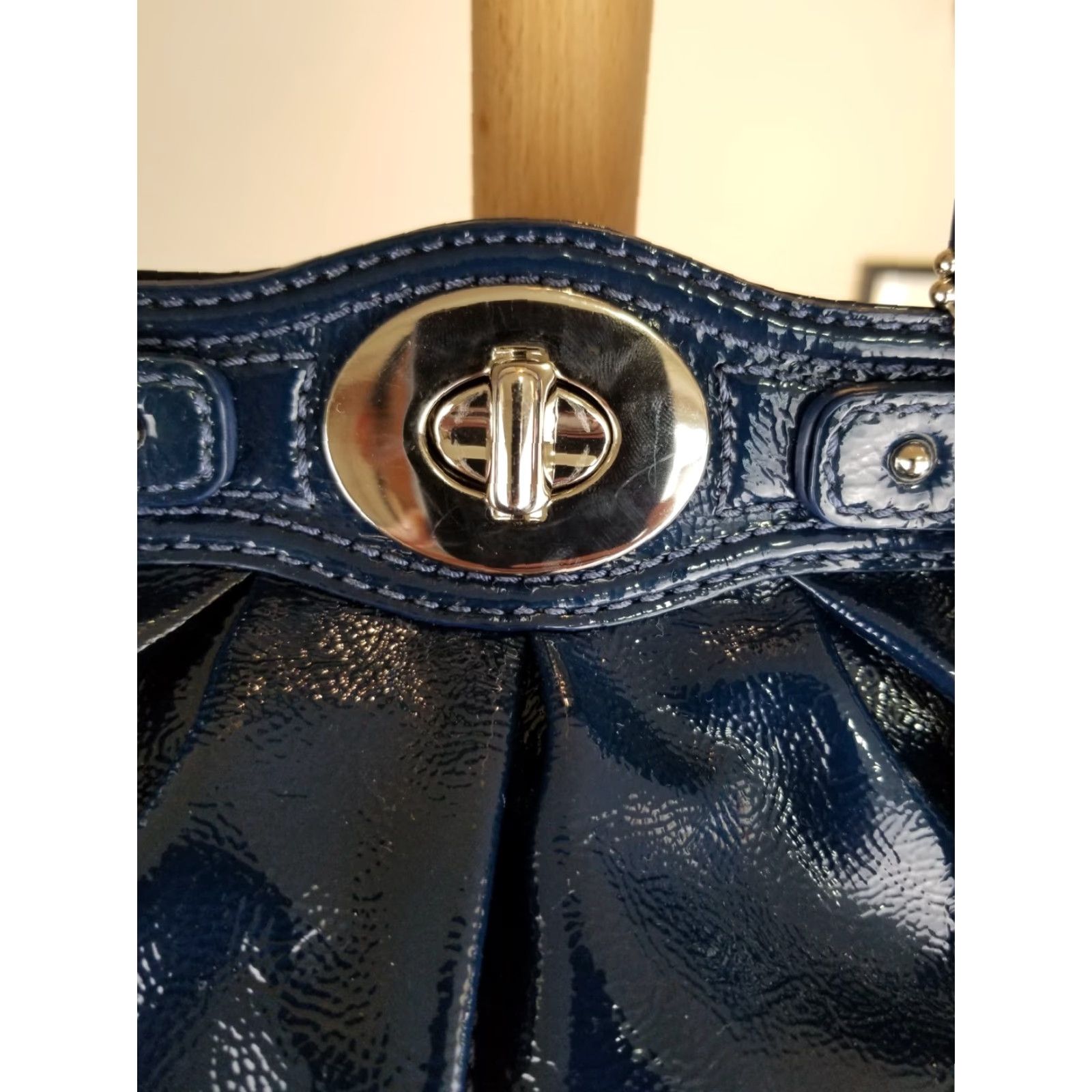 Coach VINTAGE COACH NAVY LEATHER SHOULDER HAND BAG SZ 15'X10'X4' 13926 Size ONE SIZE - 2 Thumbnail