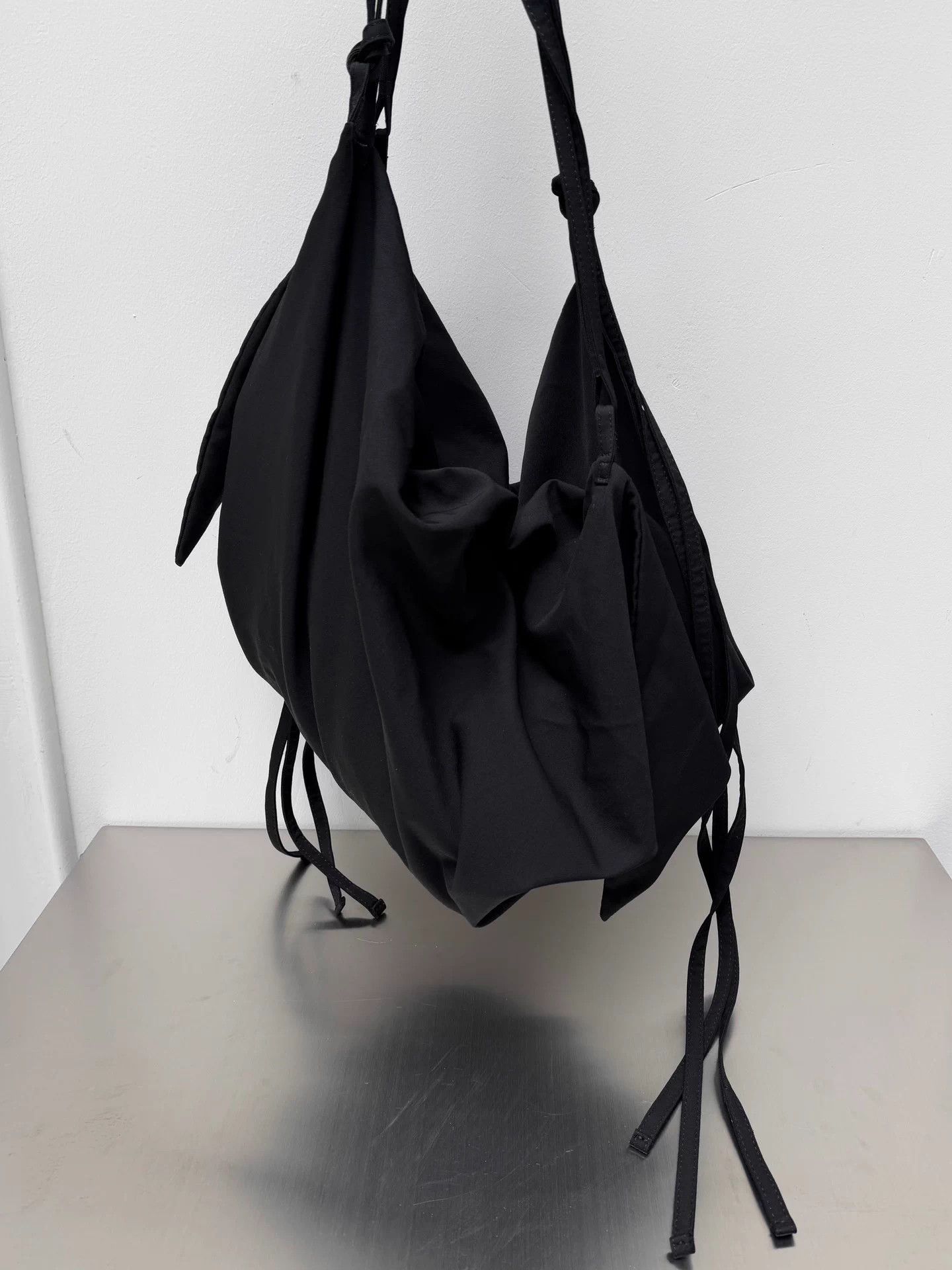 Yohji Yamamoto Yohji Yamamoto Y's Wool Ribbon Dumpling Crossbody Bag Size ONE SIZE - 3 Thumbnail