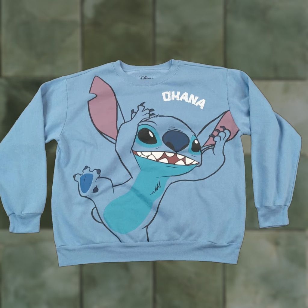Disney Disney Stitch Crew Neck Pullover Sweater Womens 2XL Blue Size XXL / US 16-18 / IT 52-54 - 1 Thumbnail