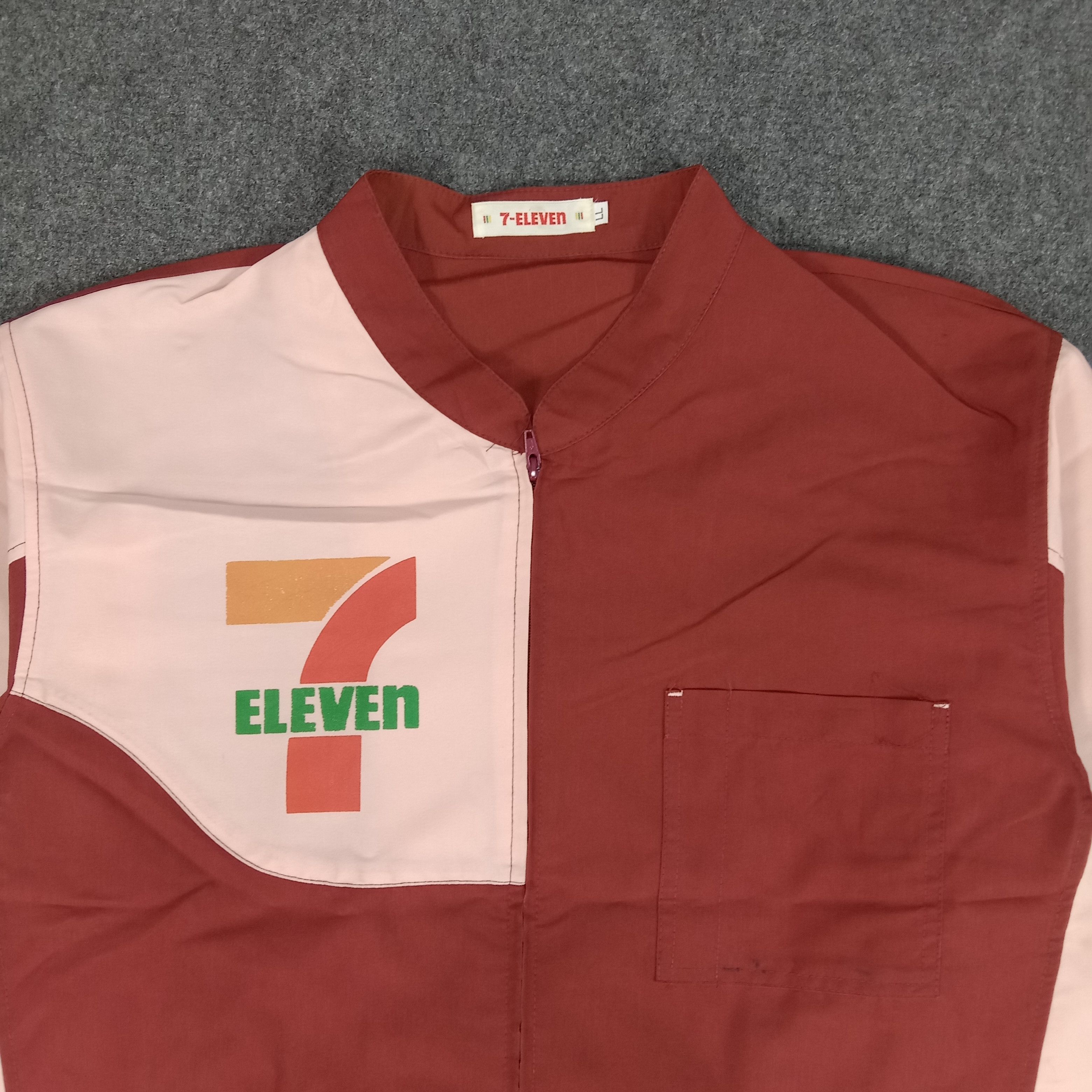 Japanese Brand × Vintage 7 Eleven Japanese Brand Uniform Jacket Size US L / EU 52-54 / 3 - 4 Thumbnail