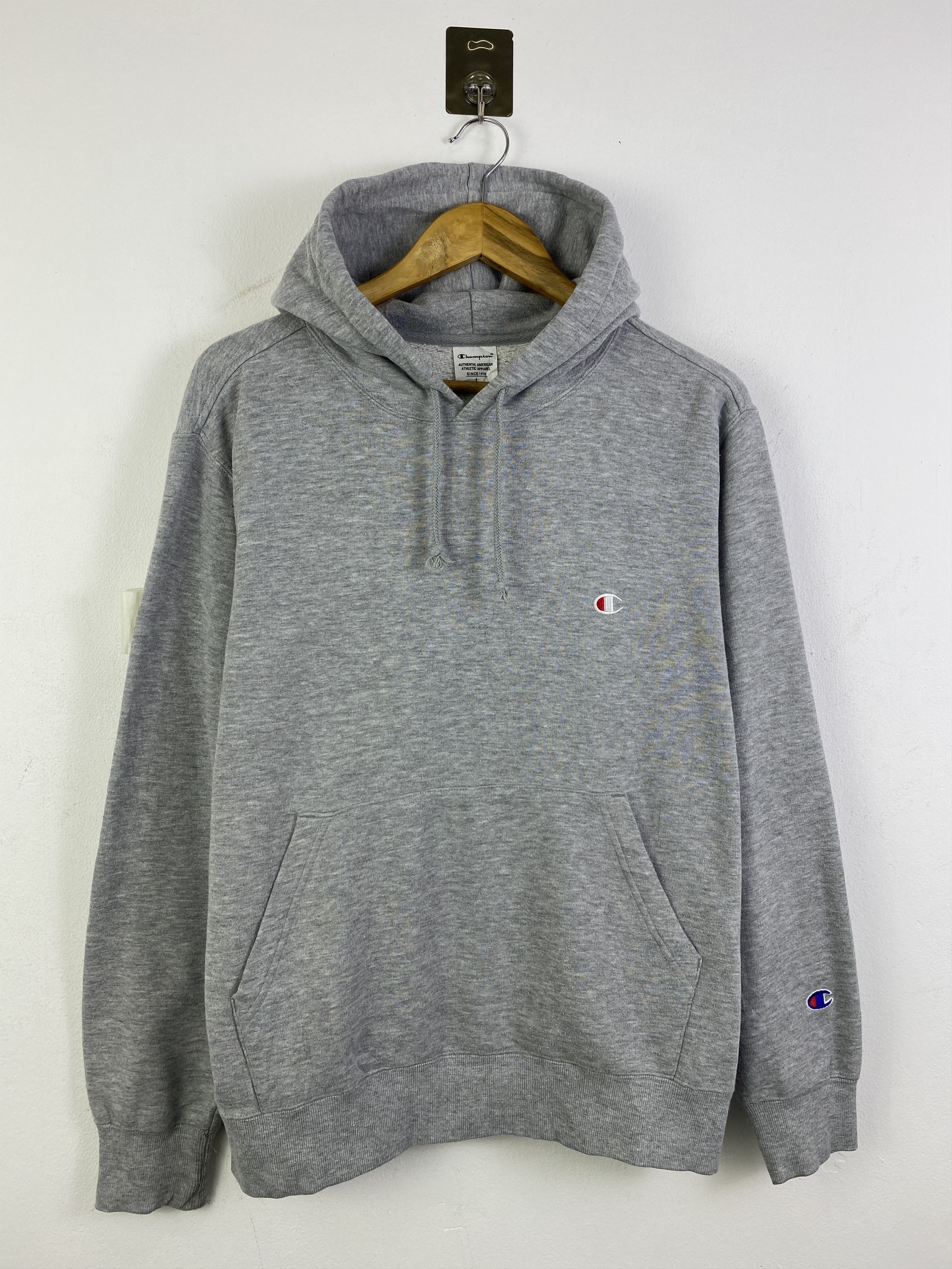 Champion Vintage Champion Pullover Jumper Hoodie SH0294 Size US L / EU 52-54 / 3 - 1 Thumbnail