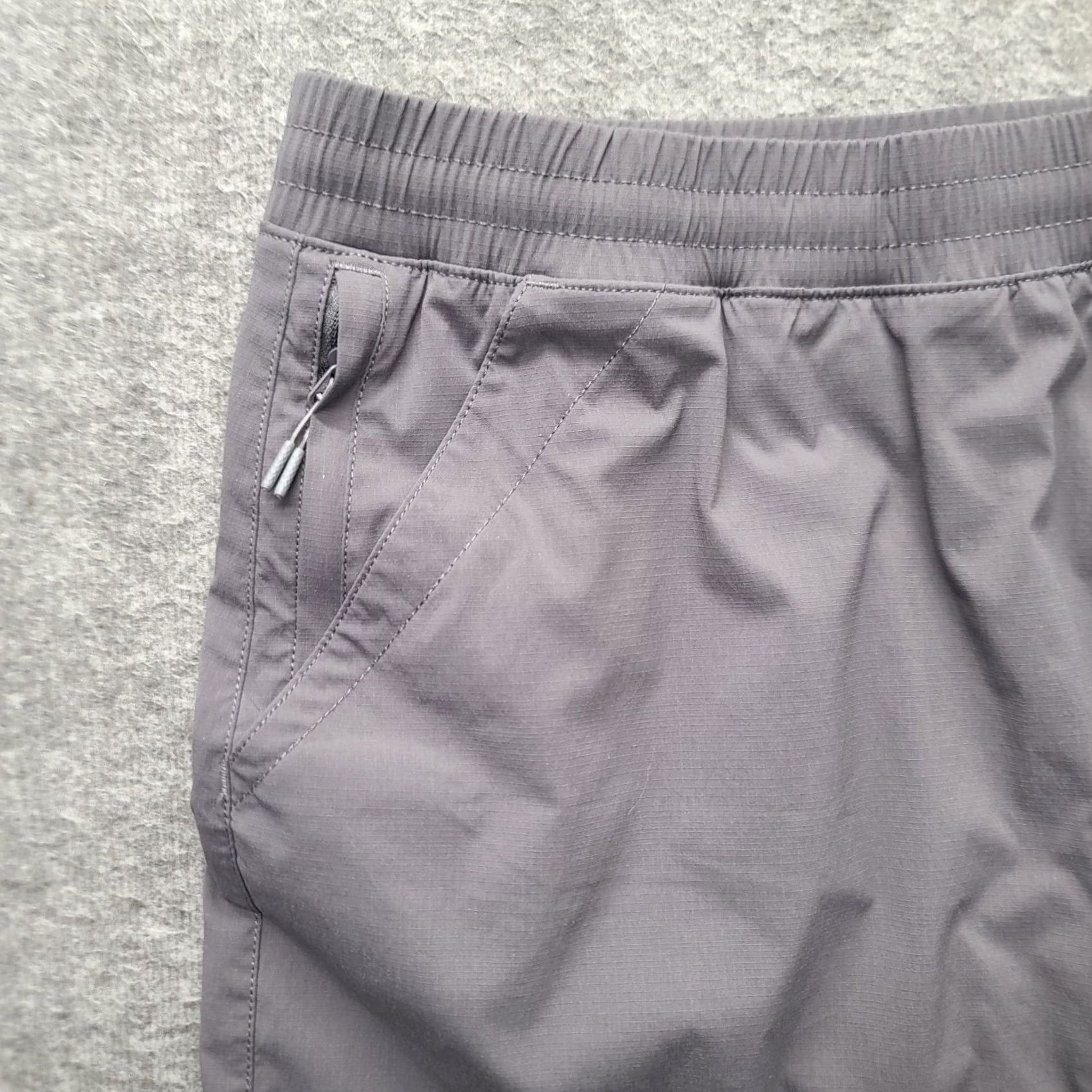 Vintage Alaskan Hardgear Skort Womens 8 Regular Fit Mid Rise Lined Hiking Activewear Gray Nylon Spandex Pocket Size ONE SIZE - 6 Thumbnail