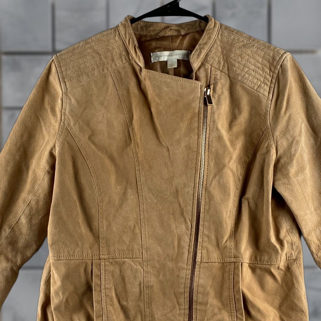 Vintage New York & Company Leather Jacket Womens M Beige Motorcycle Jacket Zip Size M / US 6-8 / IT 42-44 - 1 Thumbnail