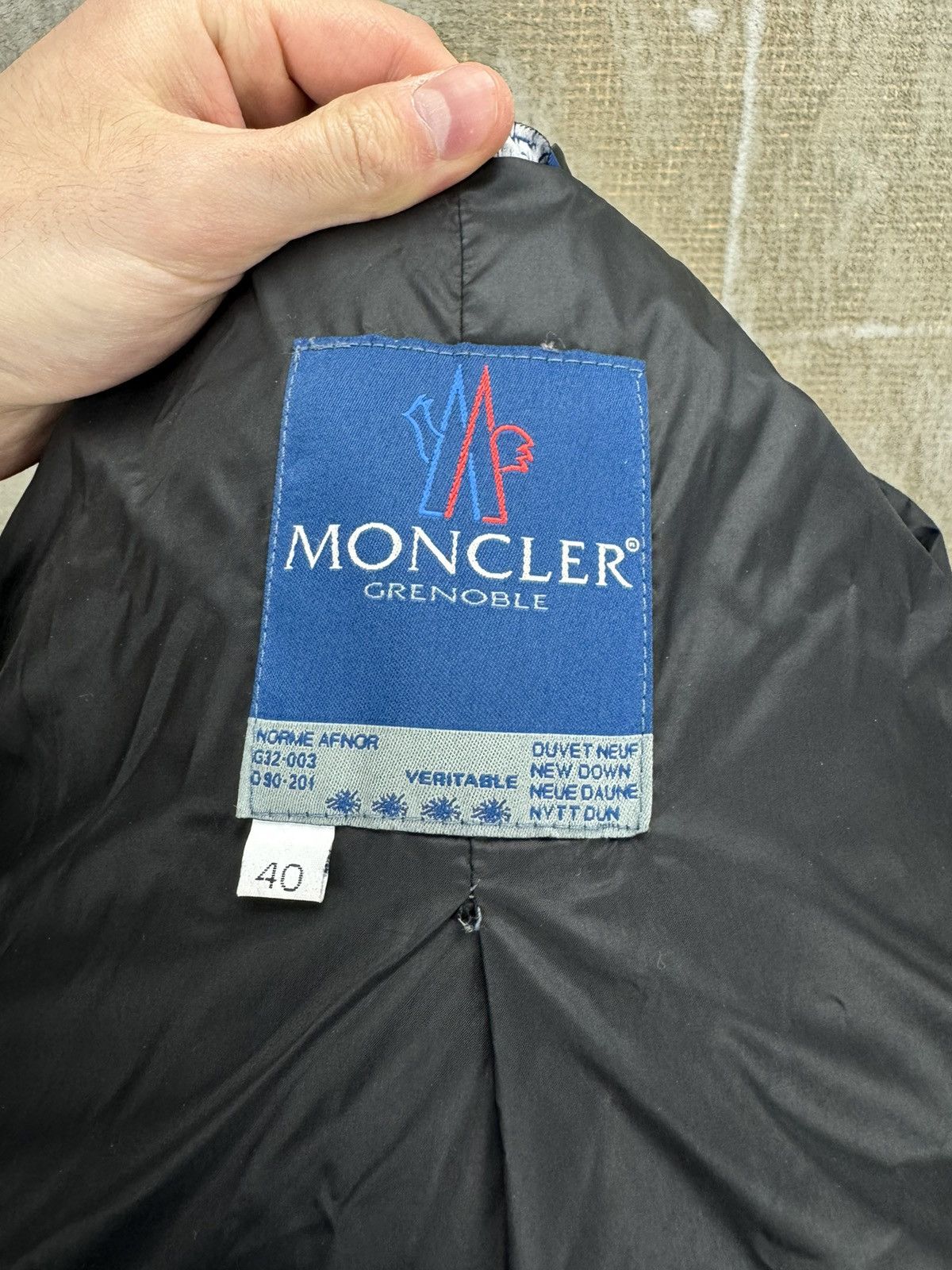 Moncler Vintage Grenoble Moncler Down jacket Puffer Y2K Size S / US 4 / IT 40 - 4 Thumbnail