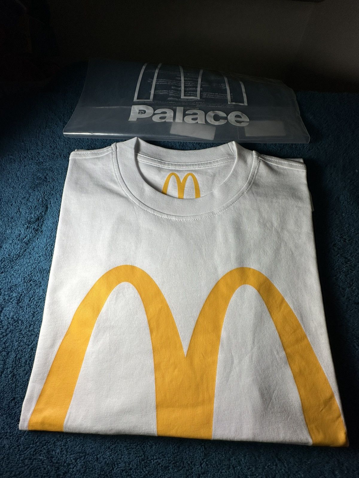 Palace × Supreme McDonald’s X PALACE Tshirts M L Size US M / EU 48-50 / 2 - 3 Thumbnail