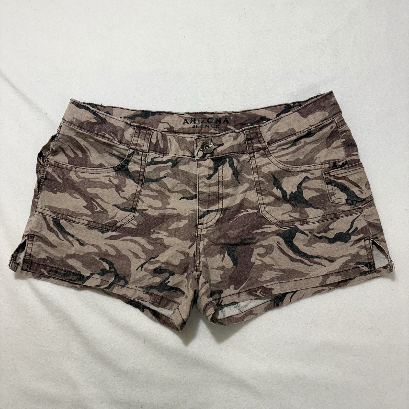 Other Arizona Jean Co 9 Camo 3" Inseam Shorts Flat Front 33" Waist Size 30" / US 8 / IT 44 - 1 Thumbnail