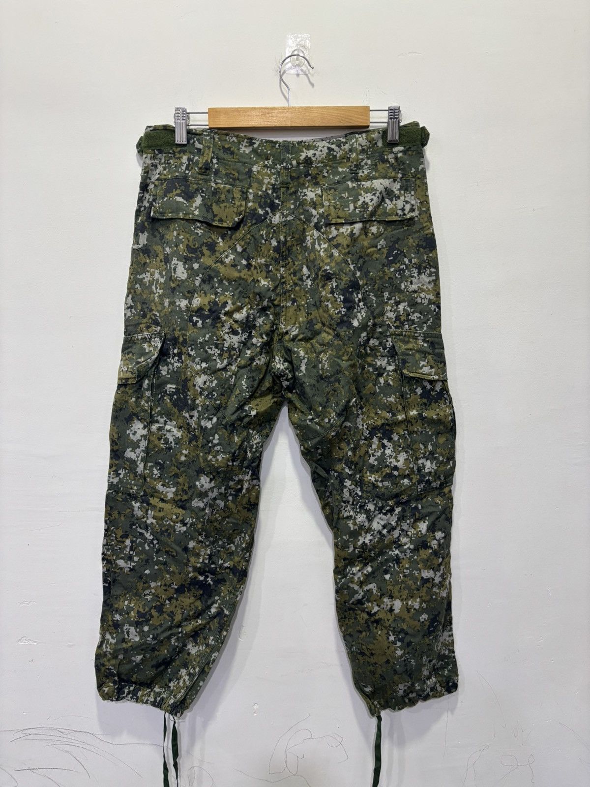 Vintage Military Digital Camouflage Pants Size US 32 / EU 48 - 2 Thumbnail