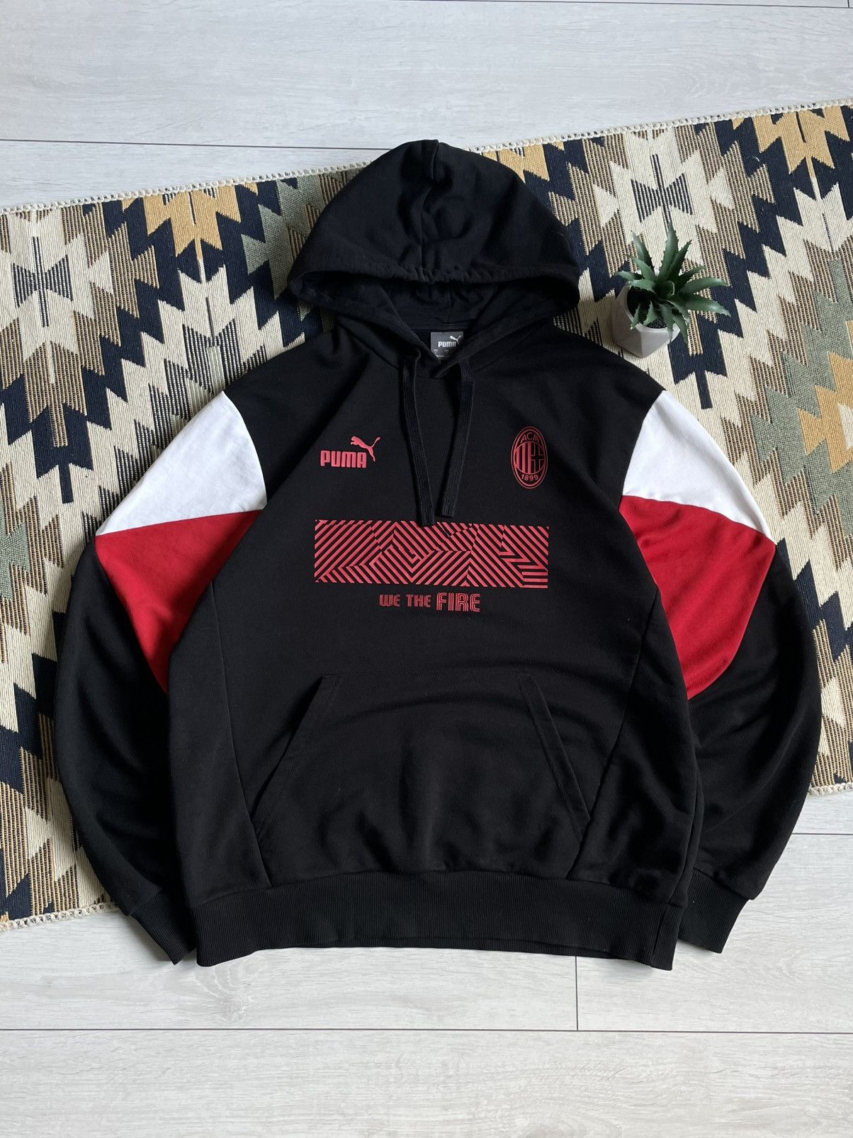 Puma Vintage Puma AC Milan Soccer Blockcore Hoodie Size US L / EU 52-54 / 3 - 1 Thumbnail