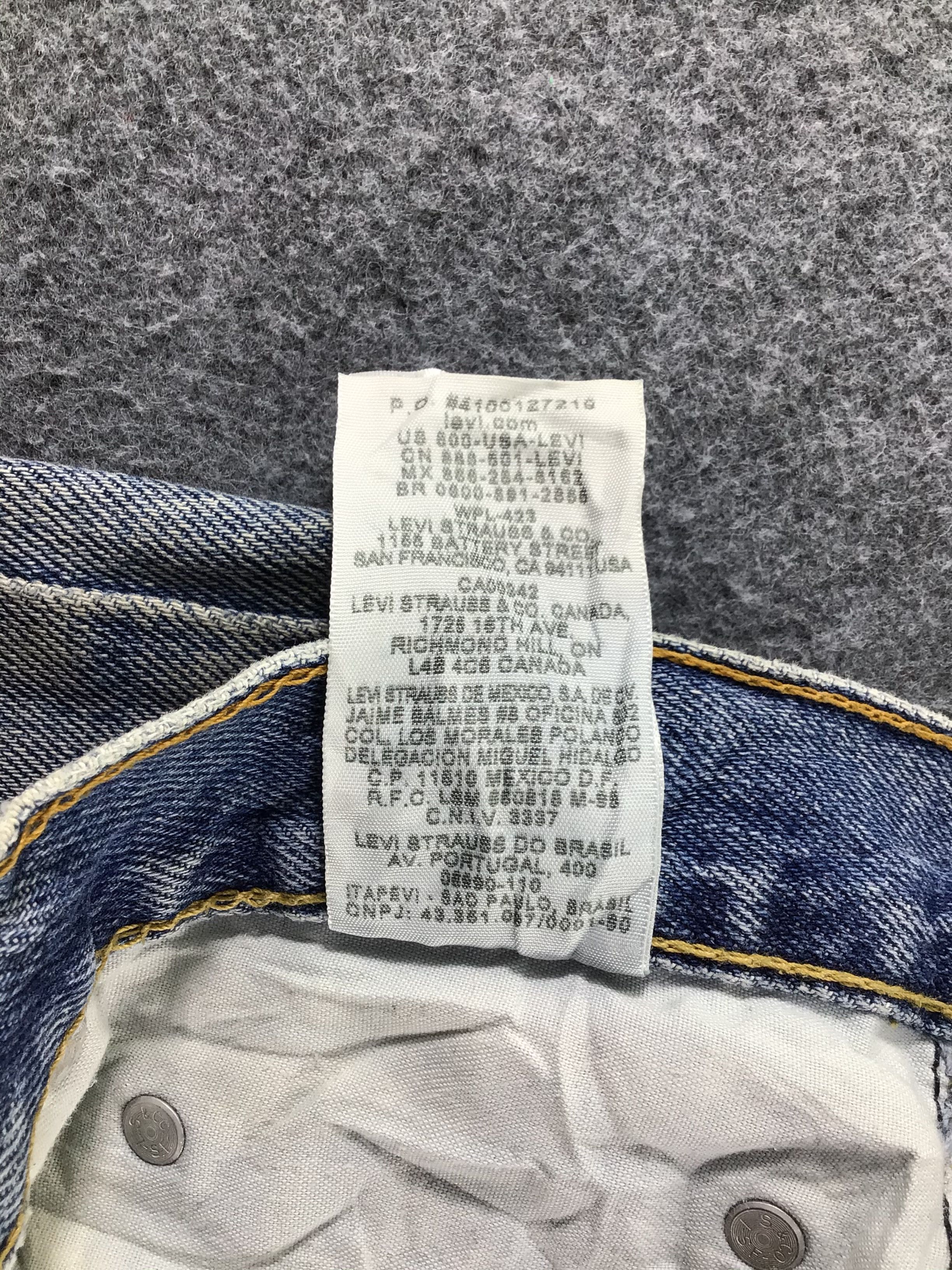 Levi's Vintage Levis 550 Jeans-J560 Size US 37 - 14 Thumbnail