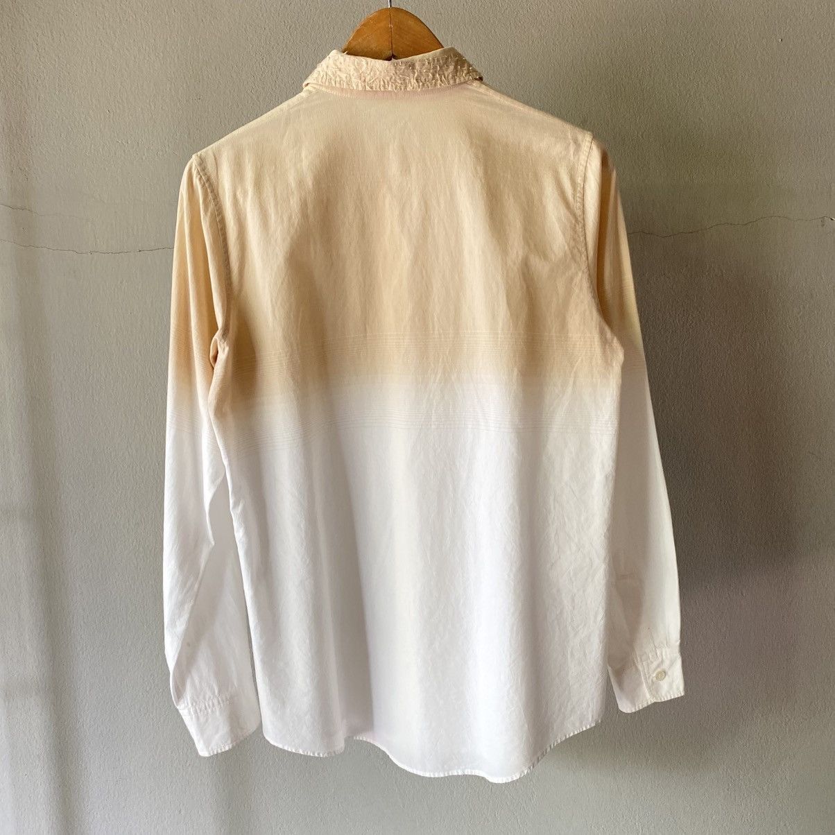 Issey Miyake ISSEY MIYAKE Beige to White Ombre Shirt Size XS / US 0-2 / IT 36-38 - 4 Thumbnail