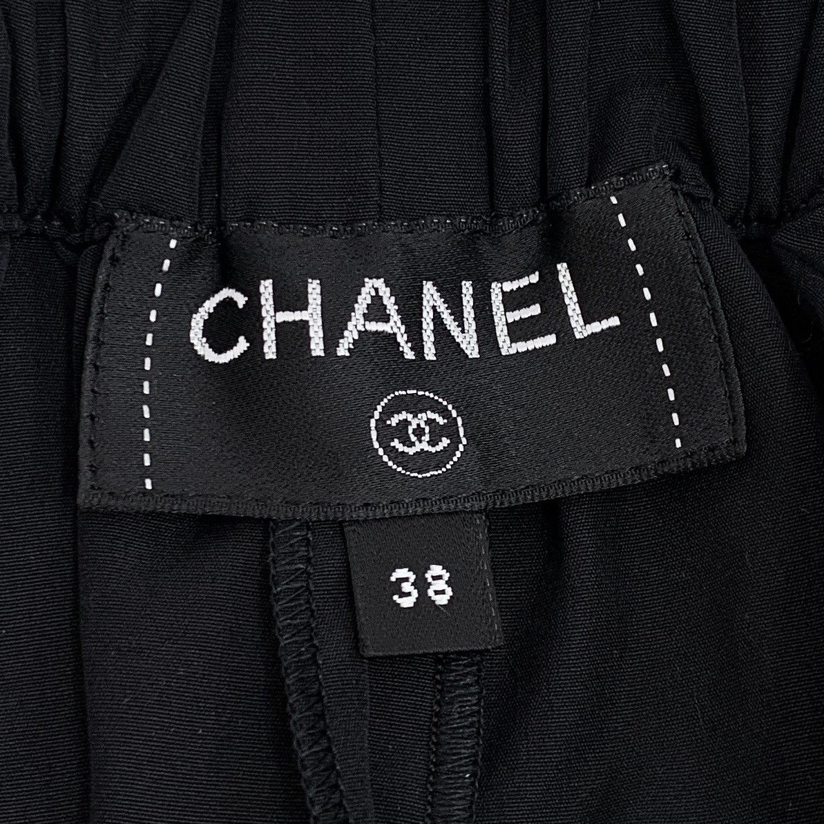 Chanel Chanel Black Ruffled Spliced Cotton Casual Shorts K26WX Size 26" / US 2 / IT 38 - 5 Thumbnail