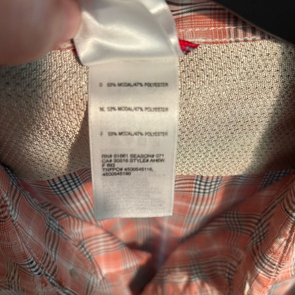 The North Face Mens The North Face Shortsleeve Shirt Size US XL / EU 56 / 4 - 6 Thumbnail