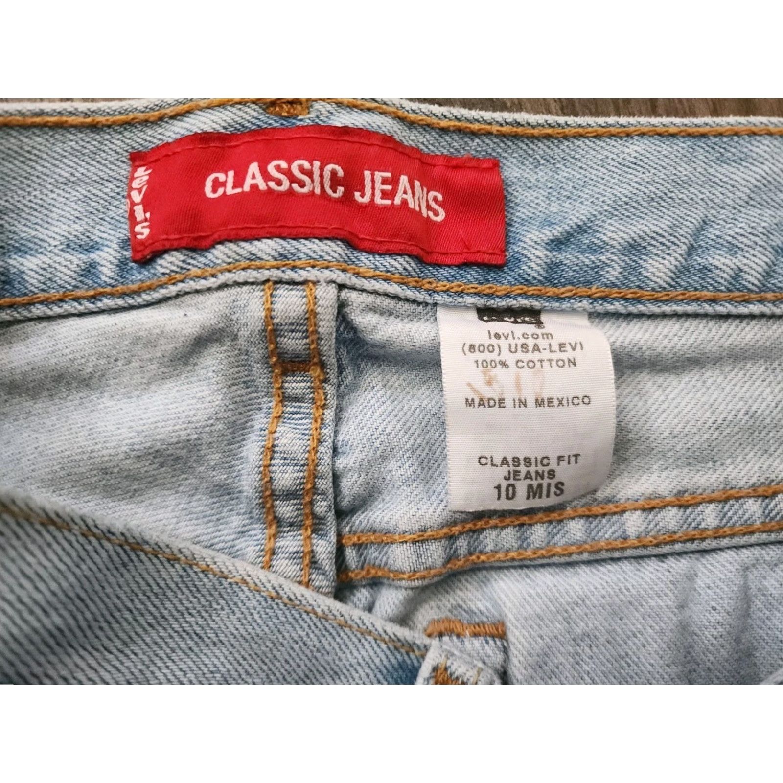 Levi's VINTAGE Levi's Womens High Rise Jorts Cut Off Denim Shorts 10 Jeans Blue 90s Classic USA Women’s Levi's Shorts Size 32" / US 10 / IT 46 - 6 Thumbnail