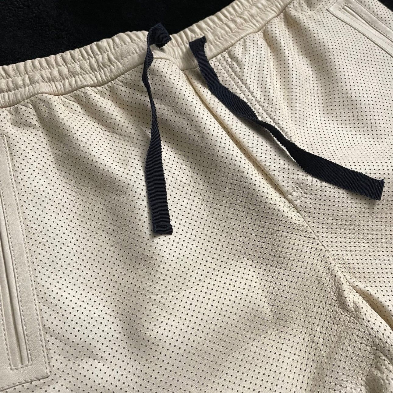 Gucci Gucci Leather Shorts Size US 32 / EU 48 - 4 Thumbnail