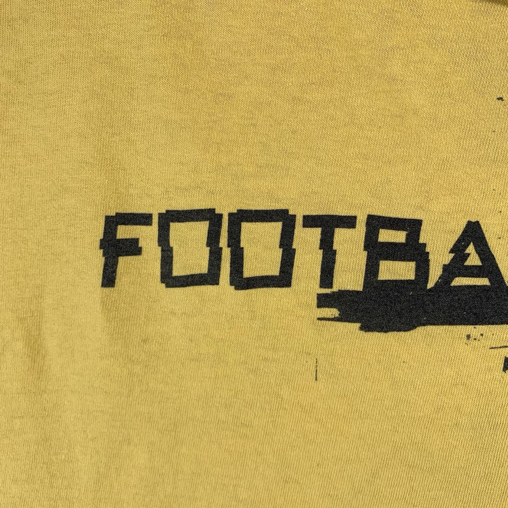 Nike VINTAGE Nike Football T-Shirt Men L Yellow Short Sleeve Crew Neck Graphic Print 2000s NCAA NFL Sports Size US L / EU 52-54 / 3 - 6 Thumbnail