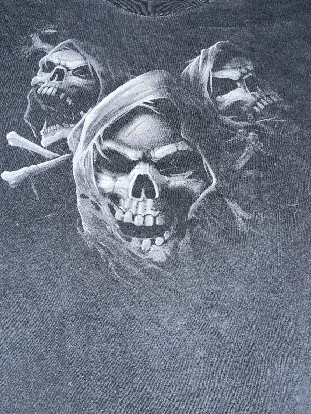 If Six Was Nine Crazy Y2K Faded Thrashed ERD Grunge Skater Skull Pile Tee Size US XL / EU 56 / 4 - 2 Thumbnail