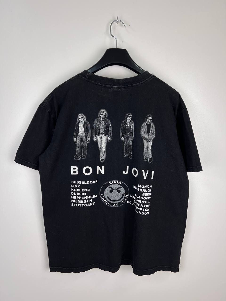 Other Bon Jovi 2006 Tour band vintage t-shirts size L Size US L / EU 52-54 / 3 - 2 Thumbnail