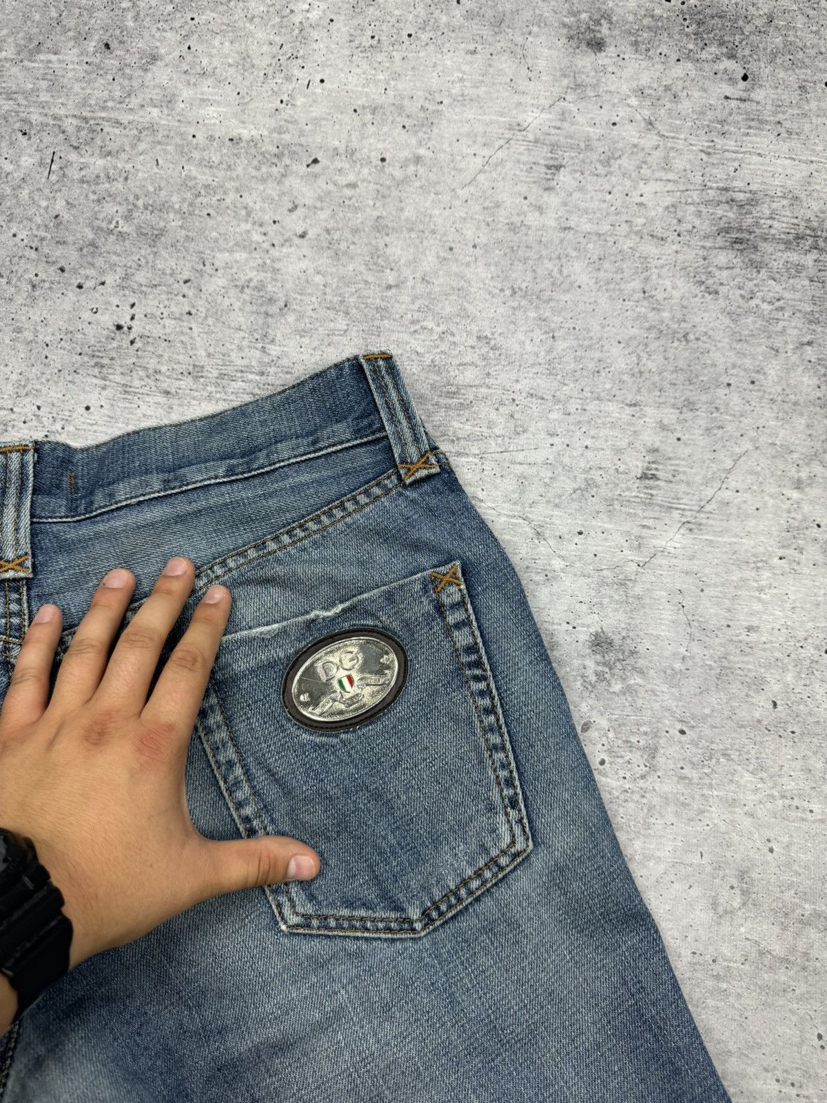 Dolce & Gabbana × Vintage Dolce&Gabbana Metal Pocket Big Logo Blue Stonewashed Jeans Size US 32 / EU 48 - 25 Thumbnail