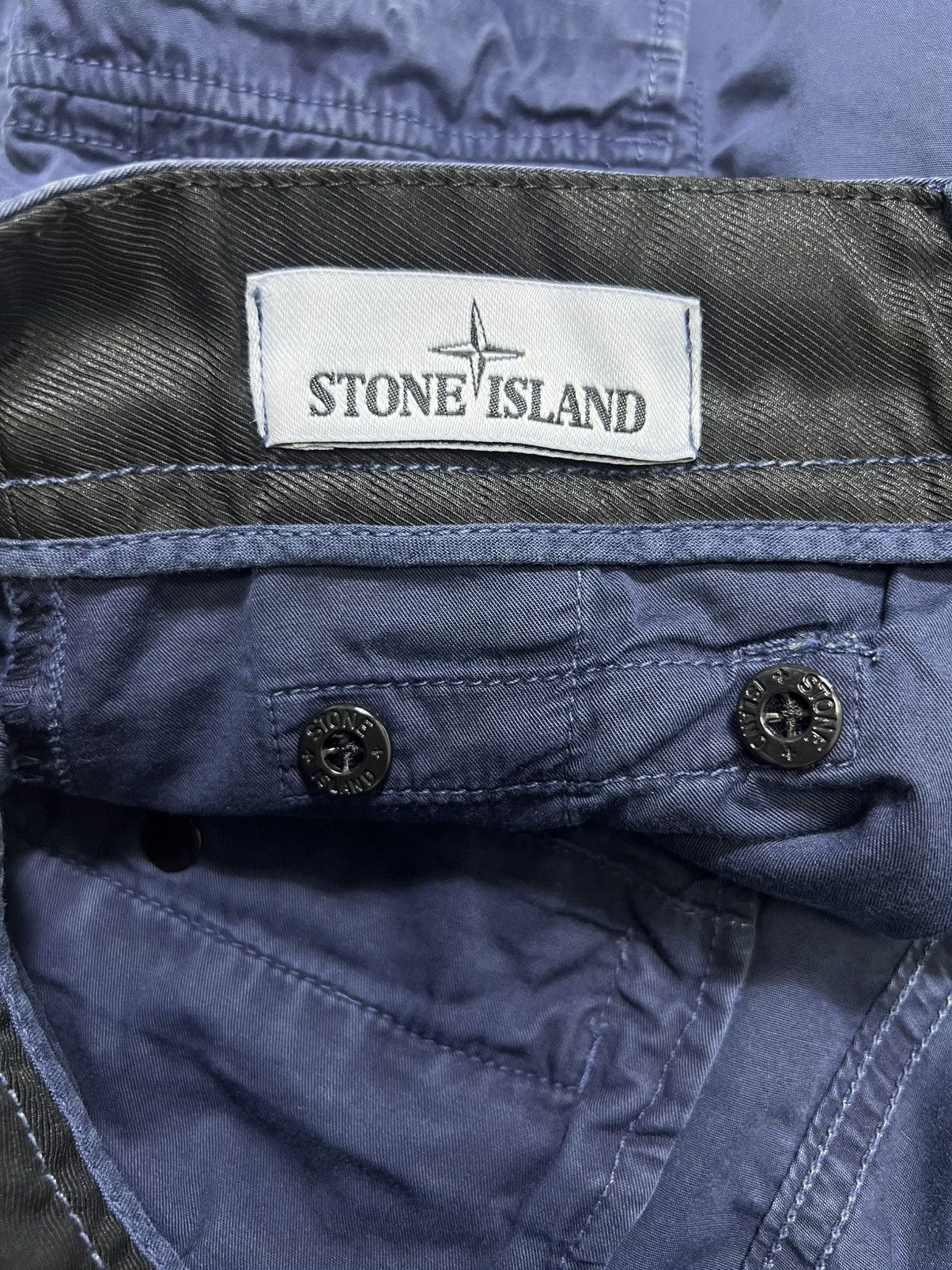 Stone Island Stone Island - Organic Cotton Cargo Shorts Size US 29 - 9 Thumbnail