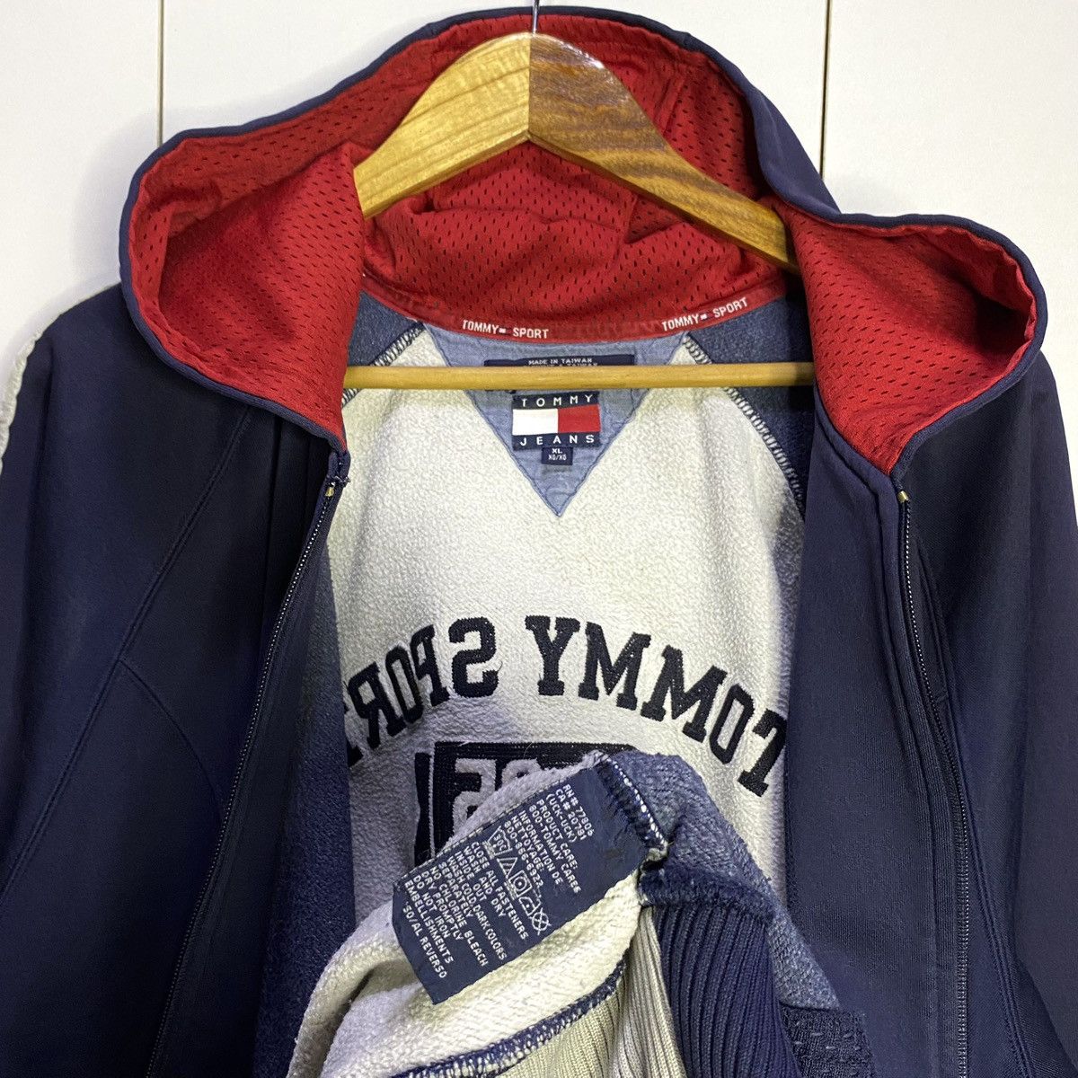 Tommy Hilfiger Tommy Hilfiger Full Zip Jacket Size US XL / EU 56 / 4 - 3 Thumbnail